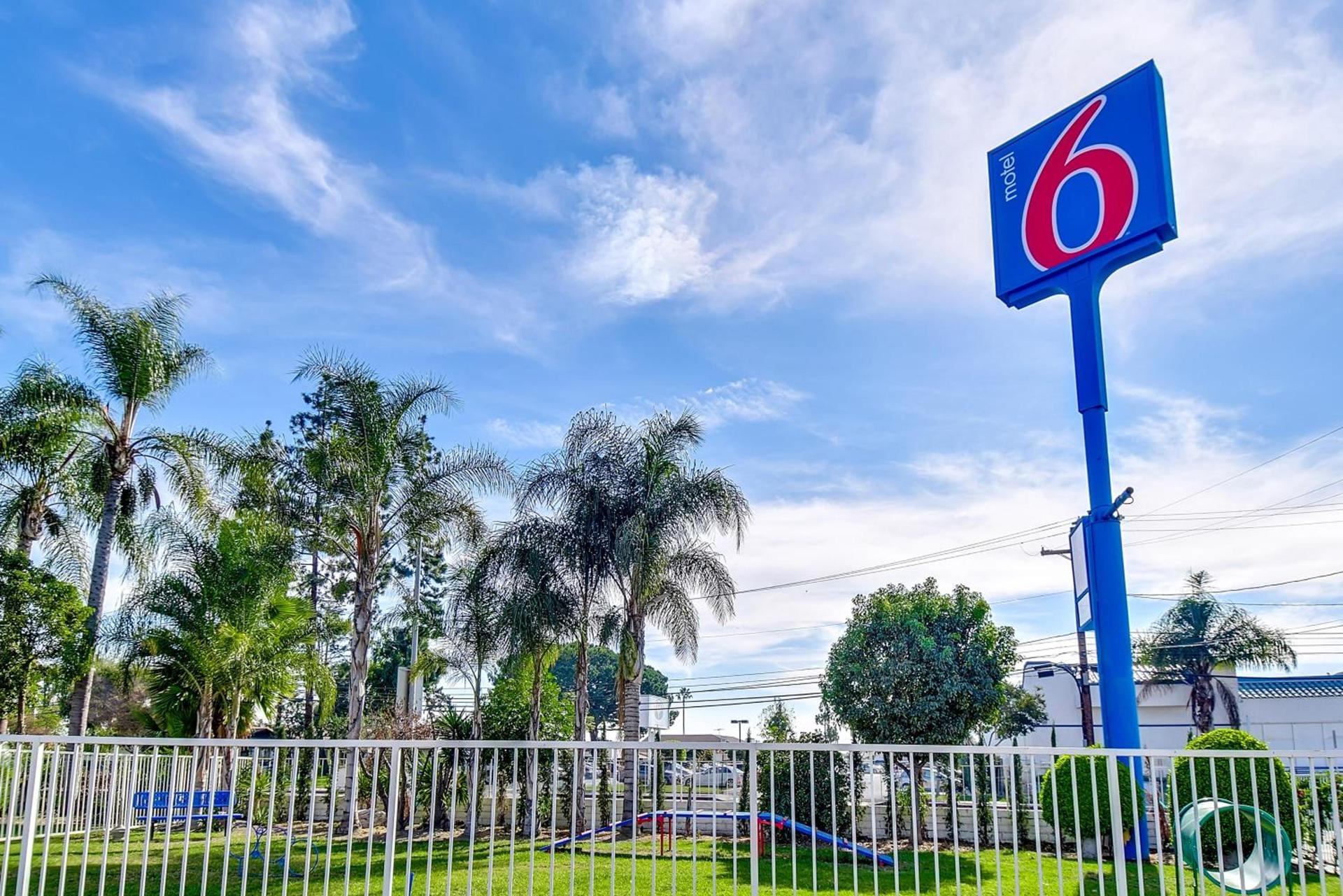 Motel 6 Garden Grove photo 1