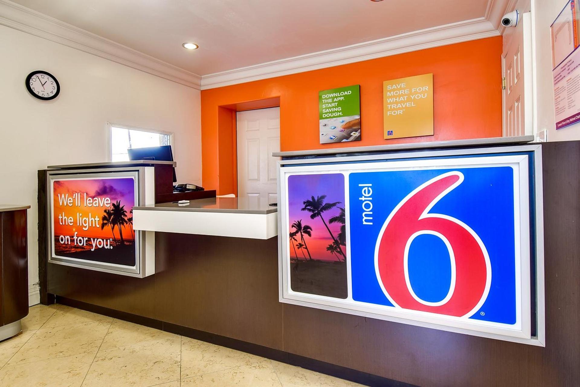 Motel 6 Garden Grove photo 28