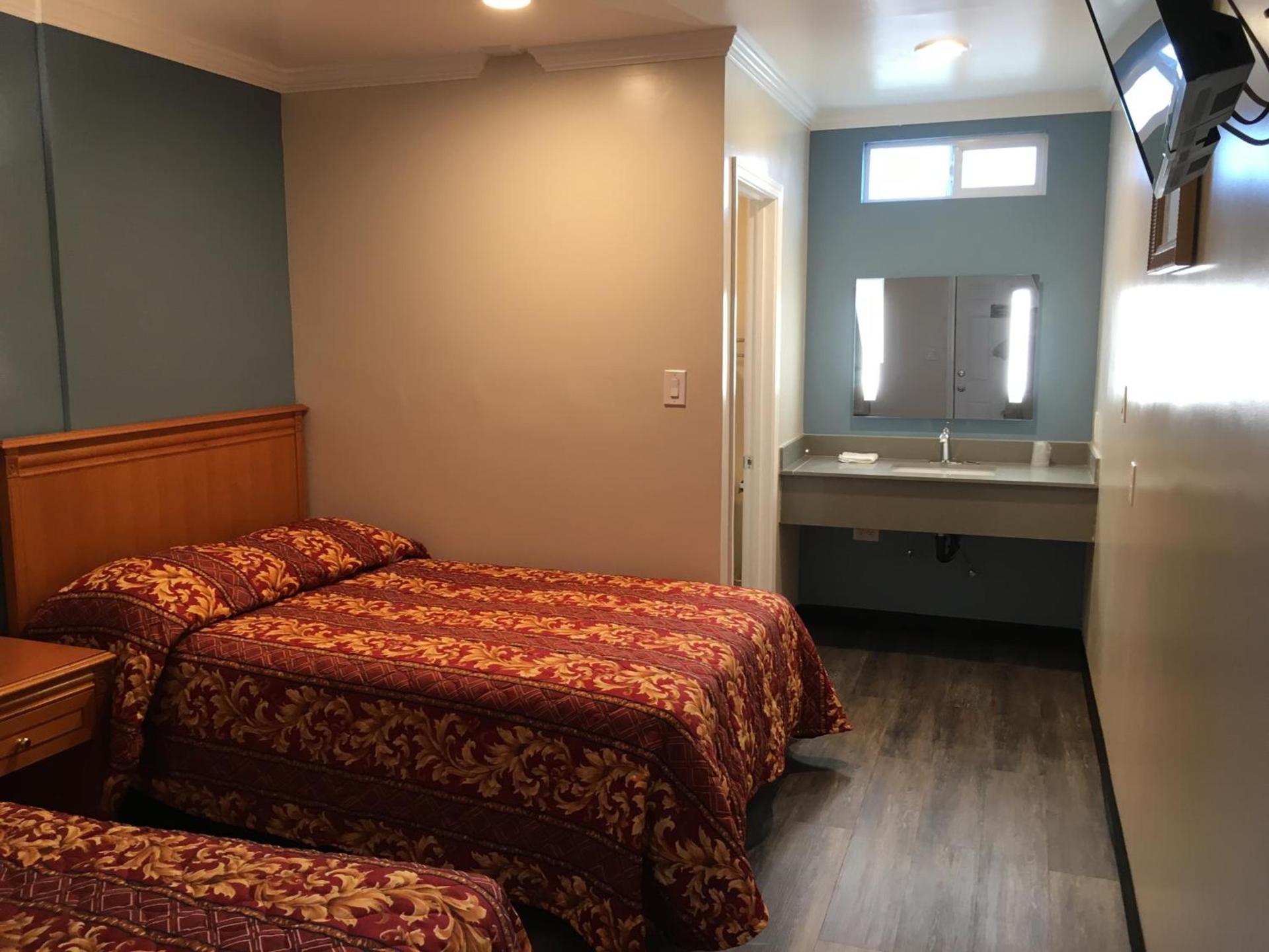Lincoln Park Motel photo 4