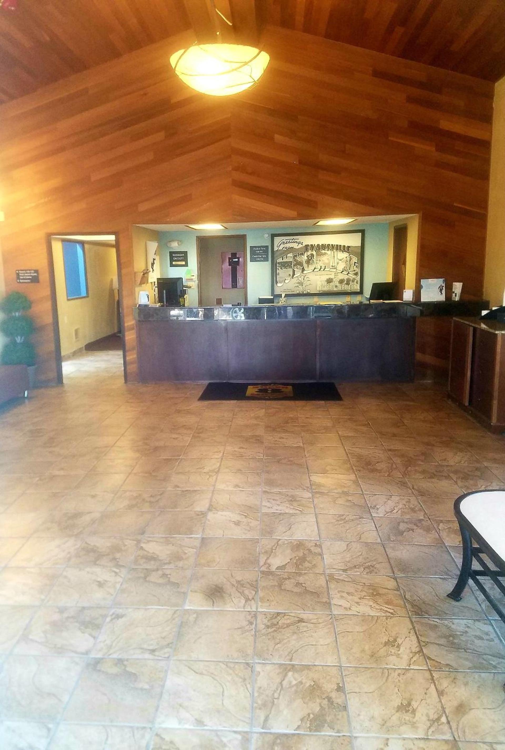Super 8 by Wyndham Casper East/Evansville photo 36