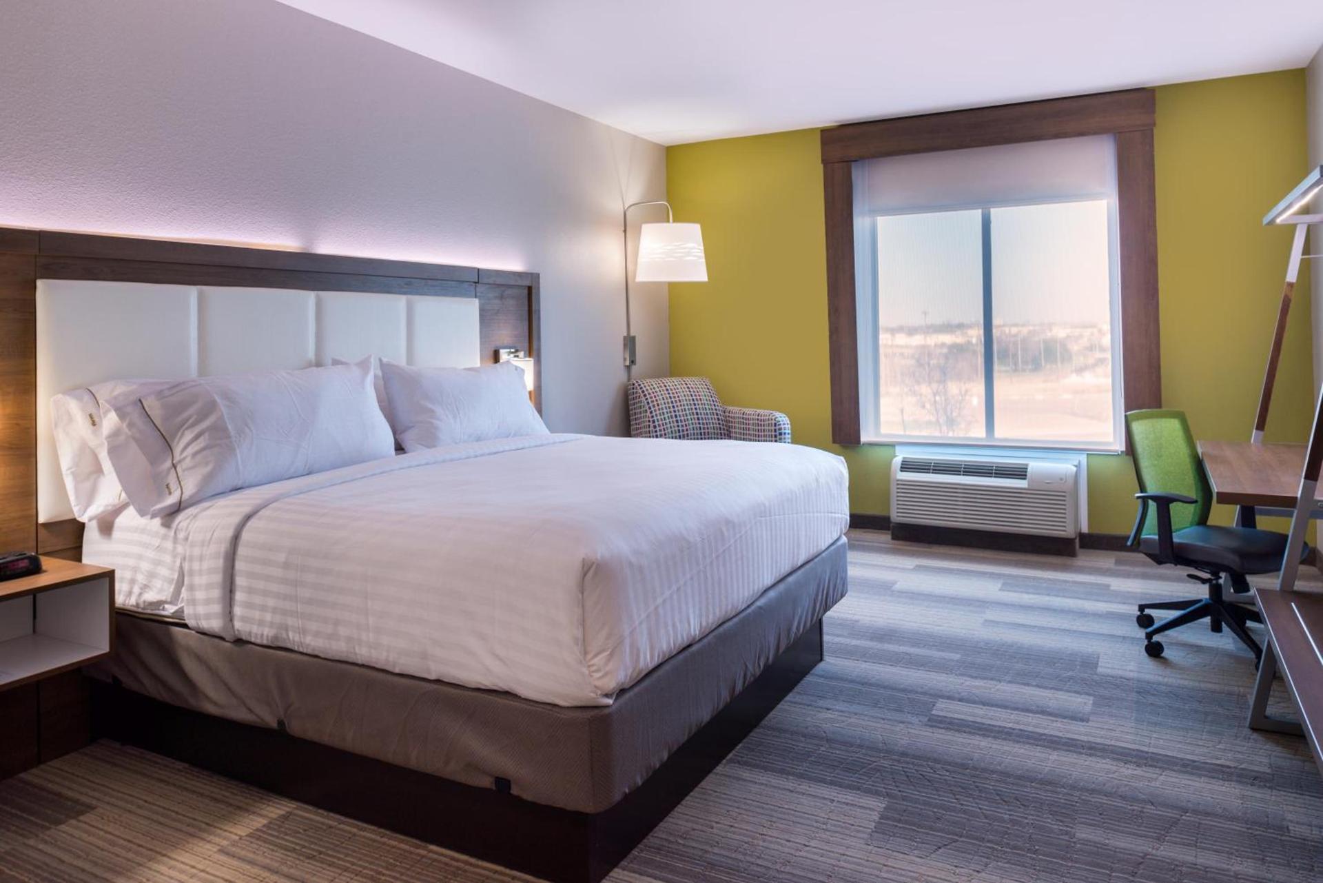 Holiday Inn Express Fort Worth West by IHG photo 7