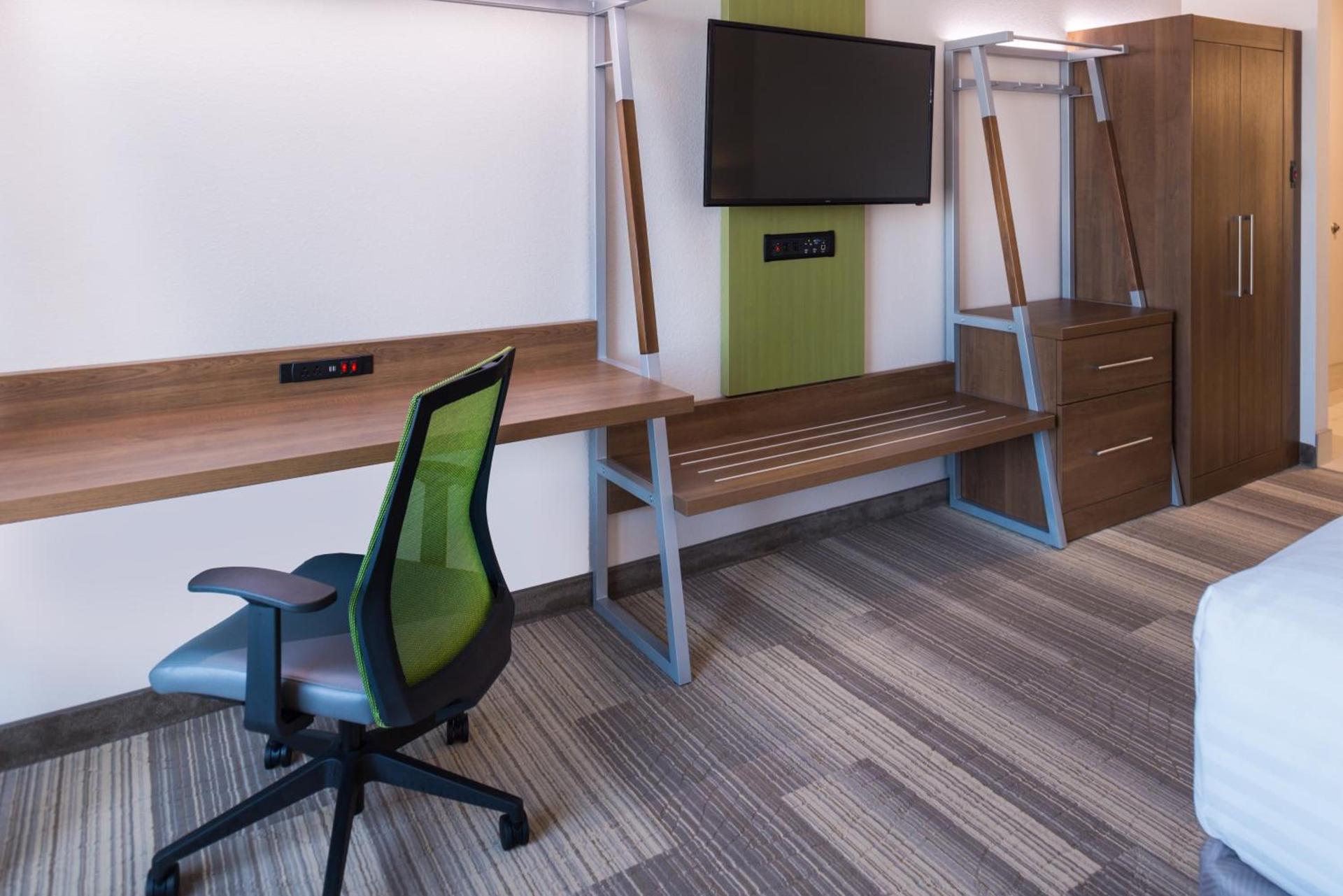 Holiday Inn Express Fort Worth West by IHG photo 28