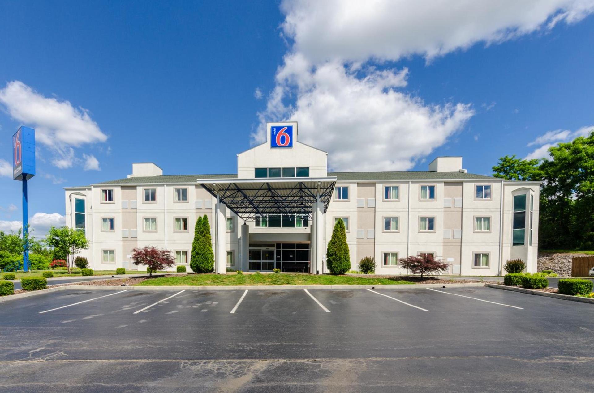 Motel 6-Bristol, VA photo 15