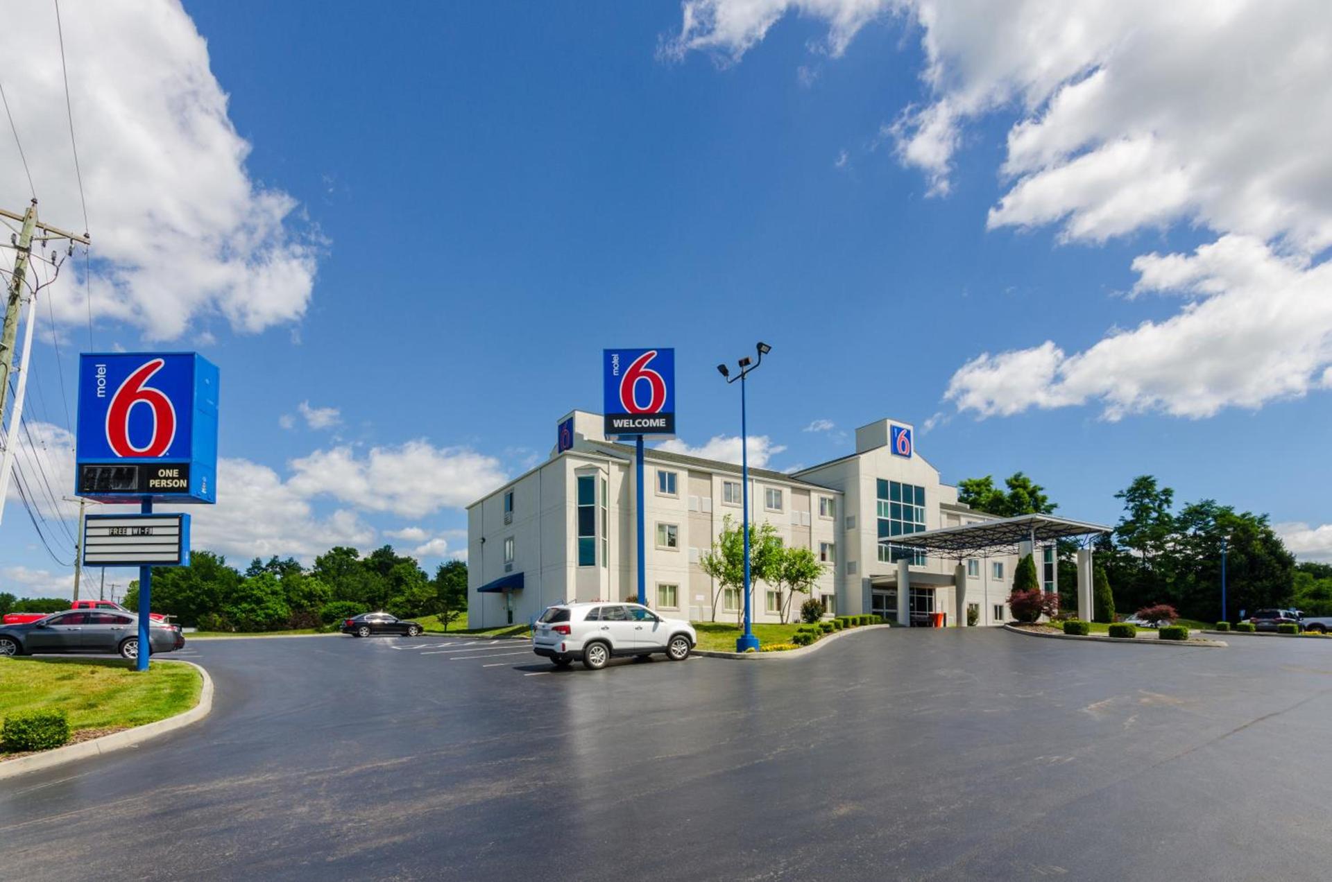 Motel 6-Bristol, VA photo 26