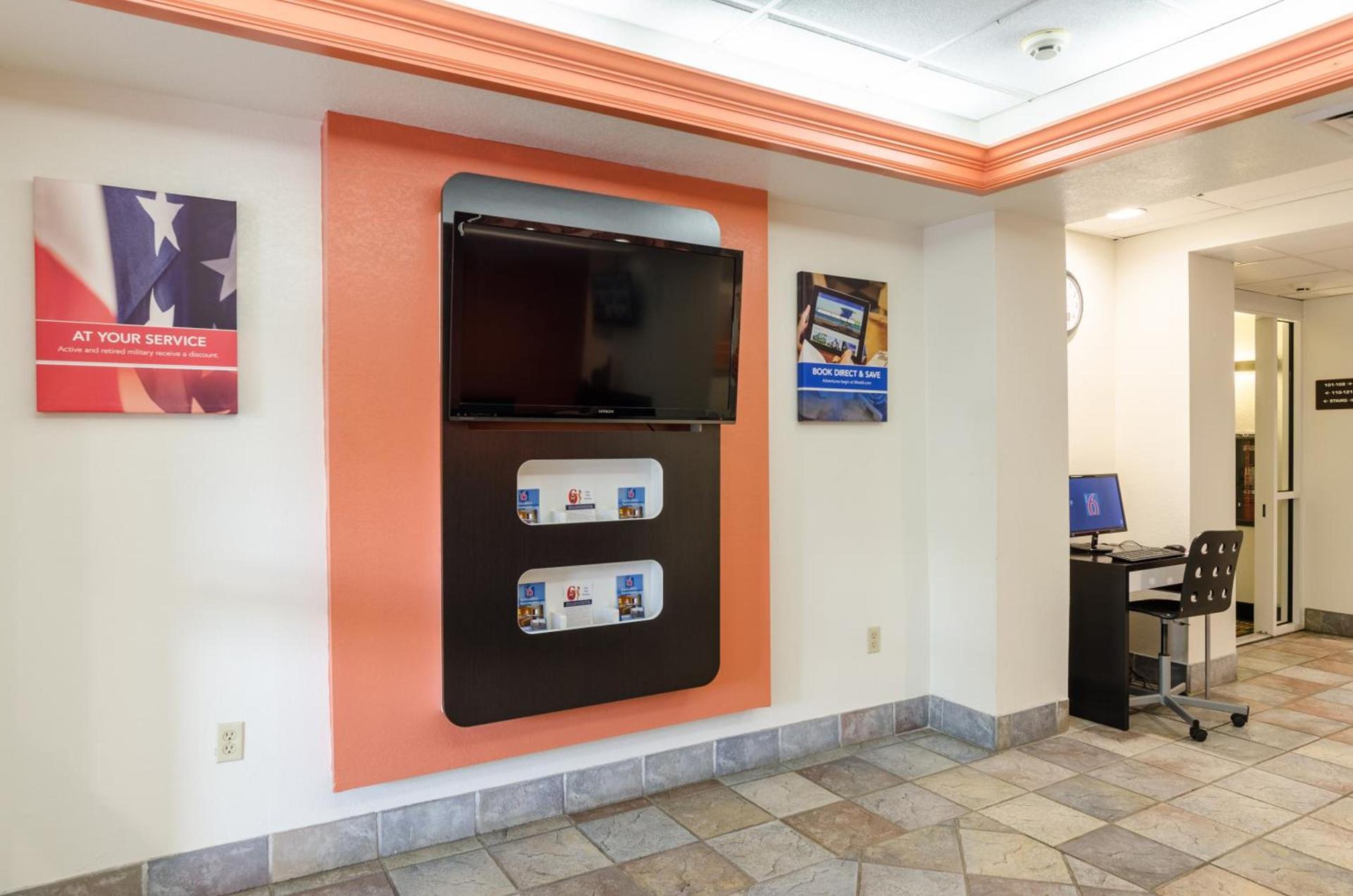 Motel 6-Bristol, VA photo 27