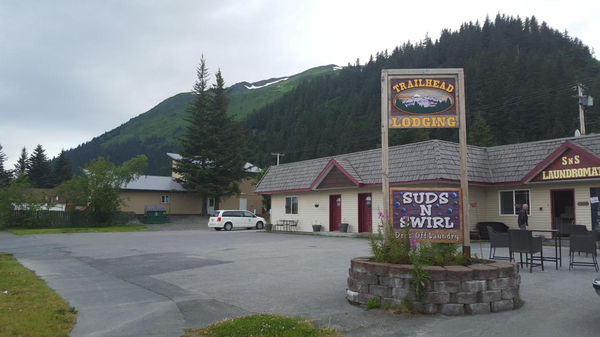 Trailhead Lodging photo 54