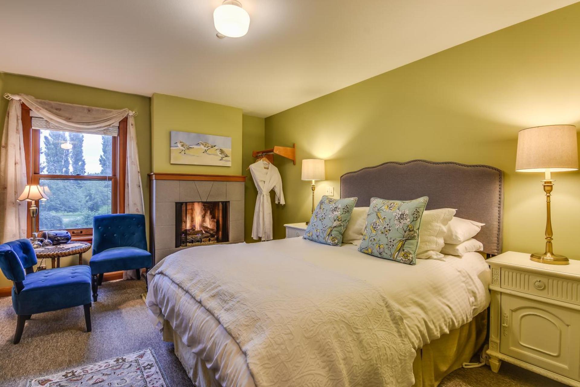 Wild Iris Inn photo 10