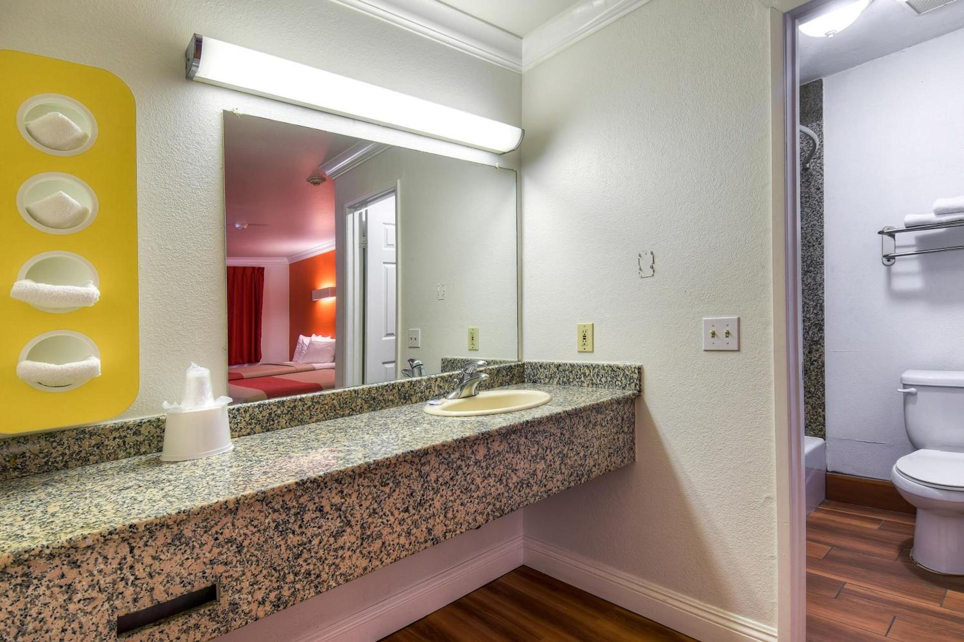Motel 6-Menifee, CA photo 50