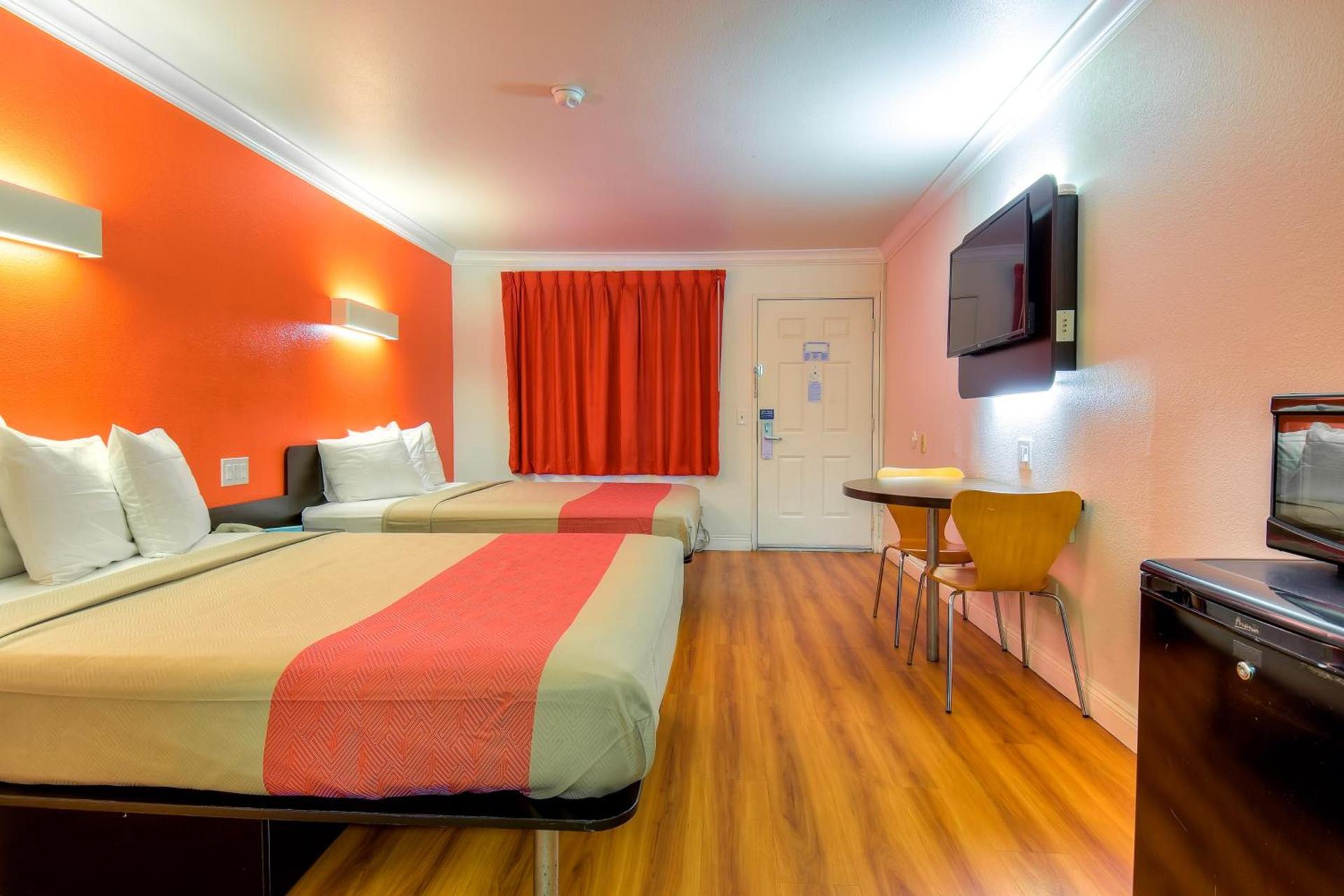 Motel 6-Menifee, CA photo 41