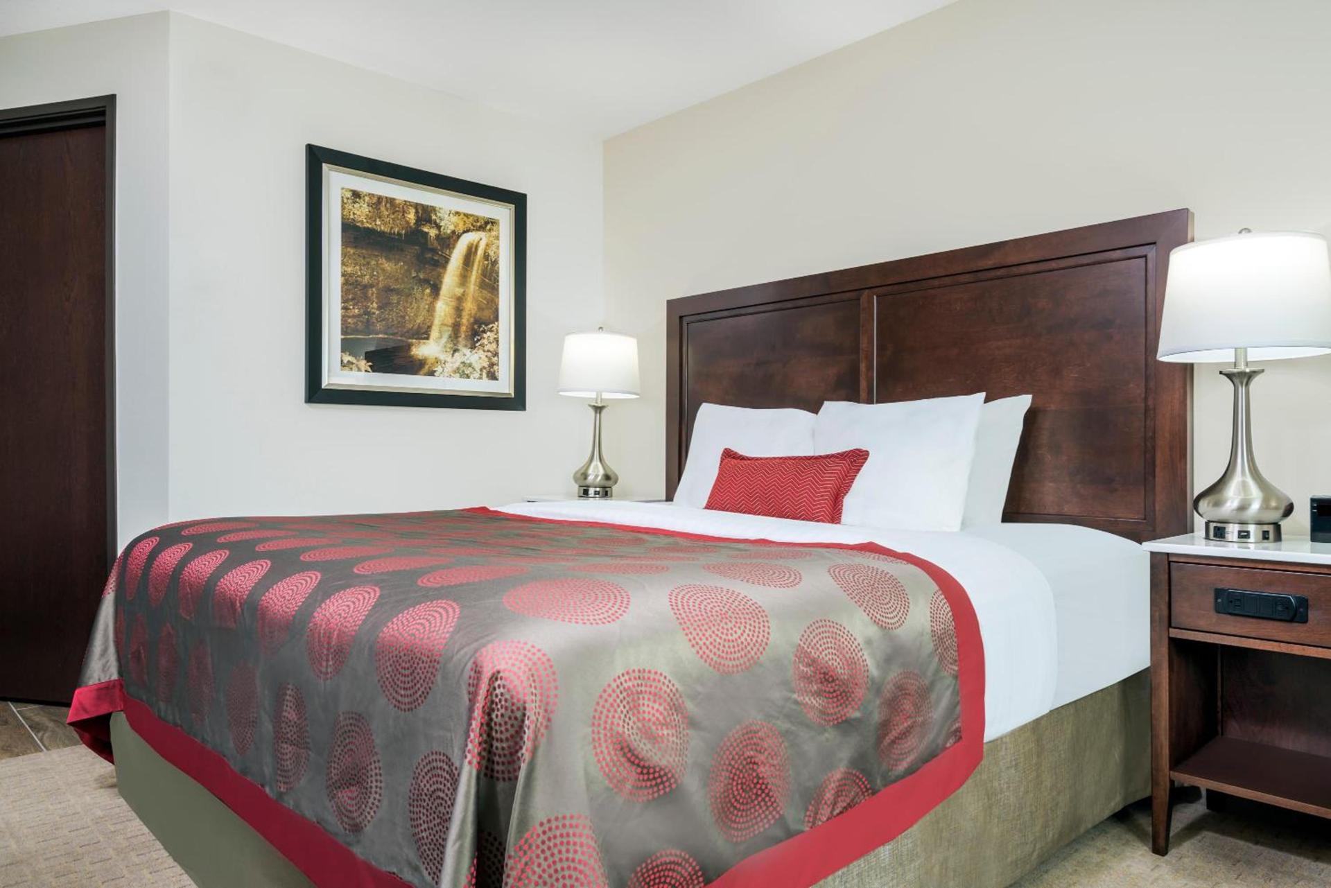 Ramada by Wyndham Minneapolis Golden Valley photo 10