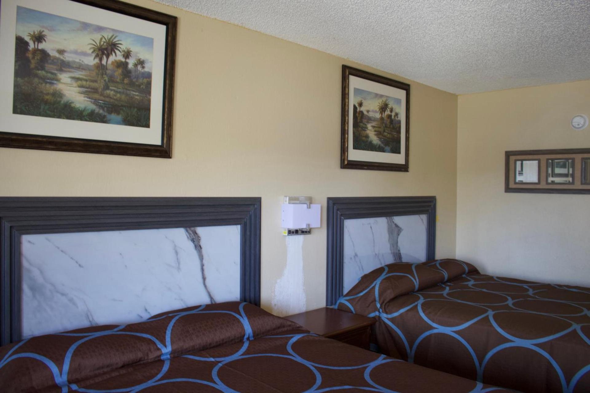 Oak Ridge Inn photo 18