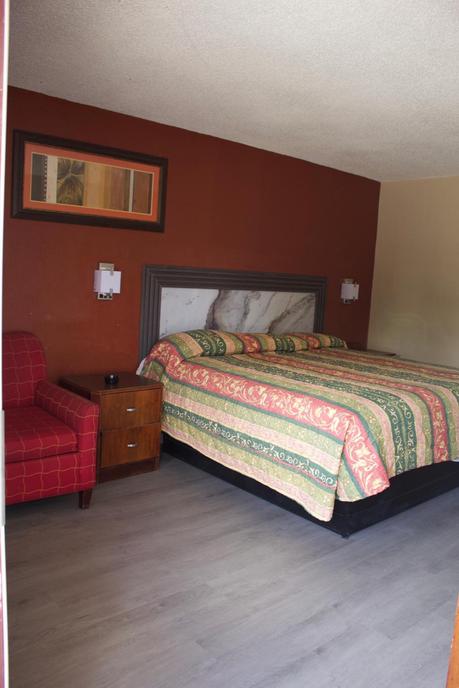 Oak Ridge Inn photo 10