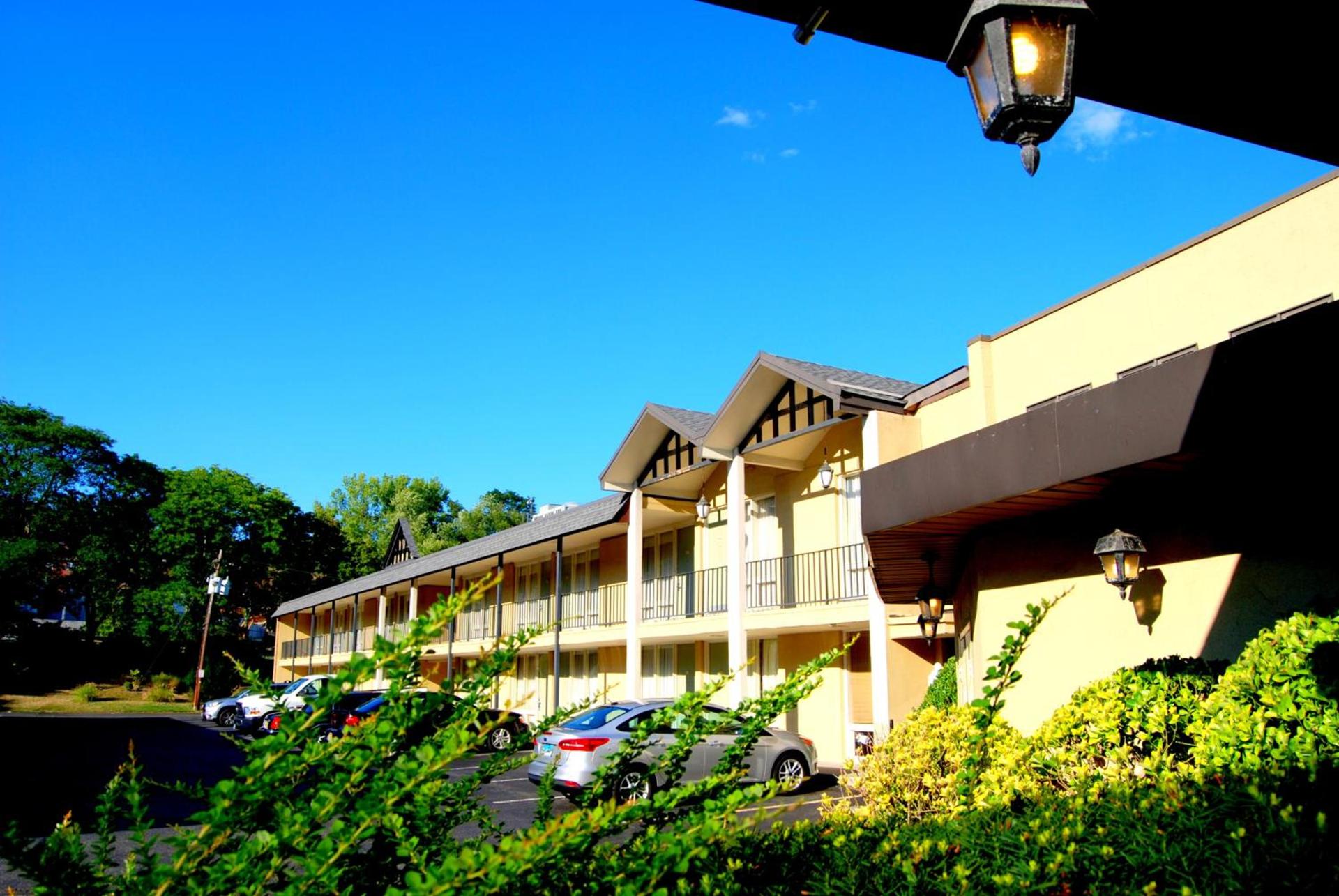 West Gate Inn Nyack photo 56