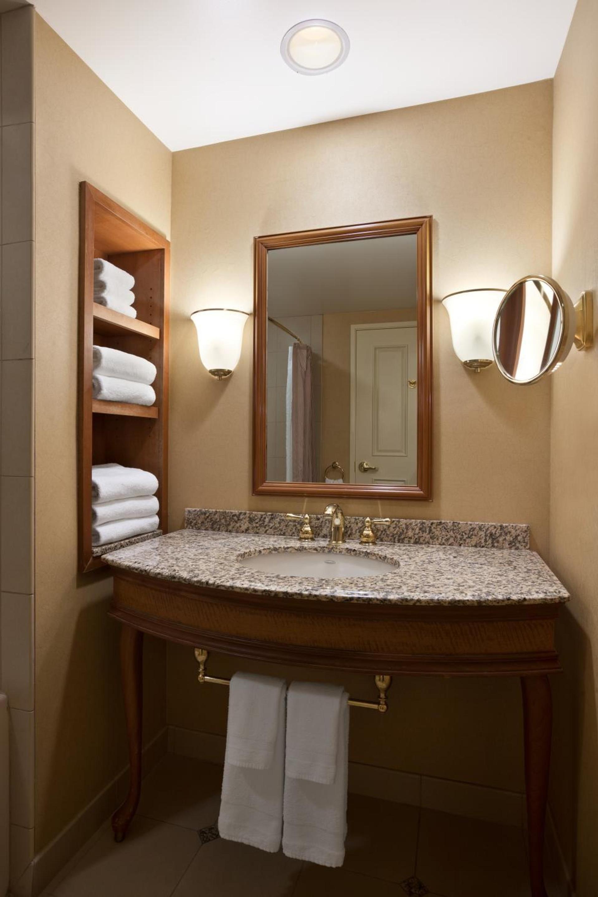 Harrah's Metropolis Hotel & Casino - A Caesars Rewards Destination photo 10
