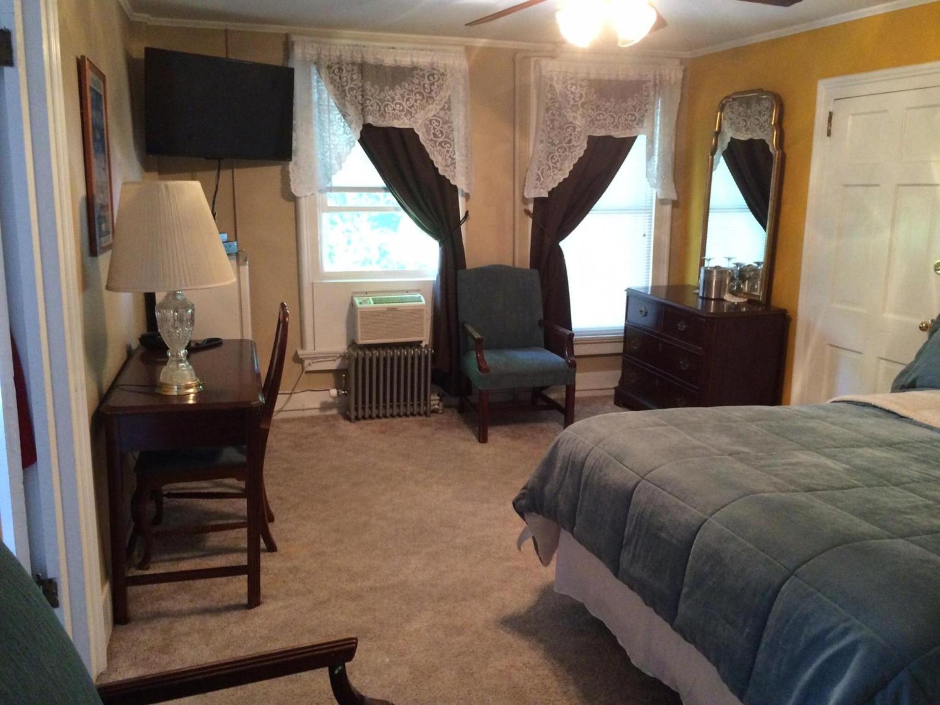 The Tunnicliff Inn photo 12