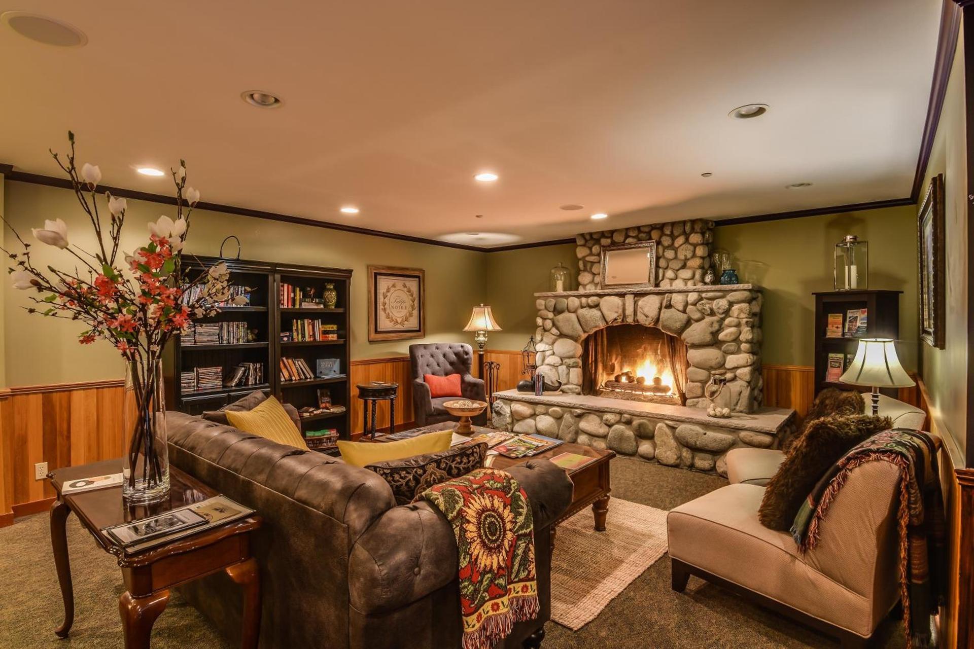 Wild Iris Inn photo 27
