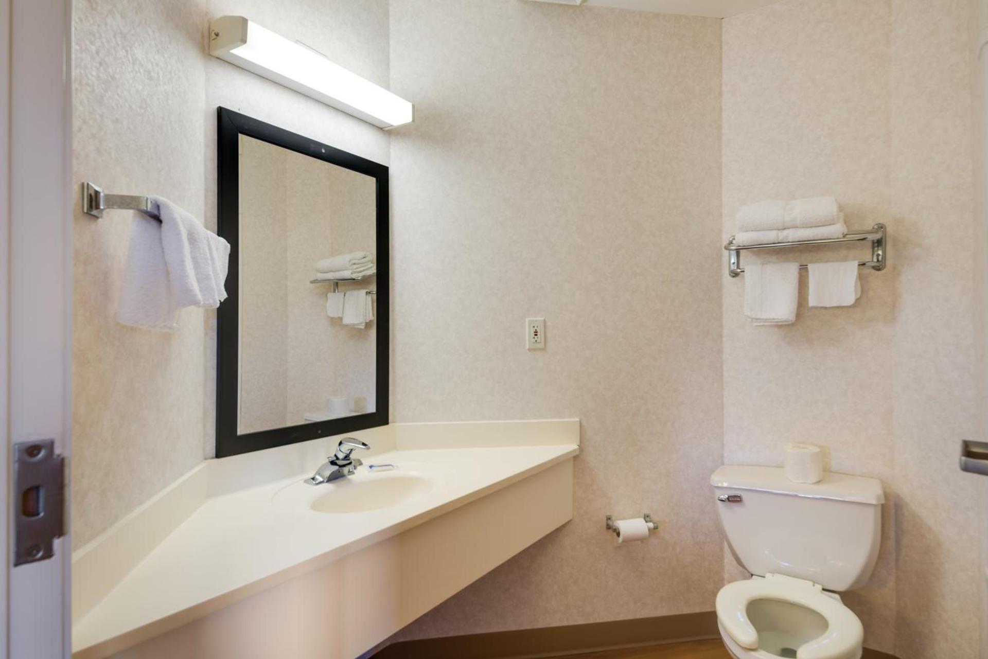 Motel 6-Statesville, NC photo 32