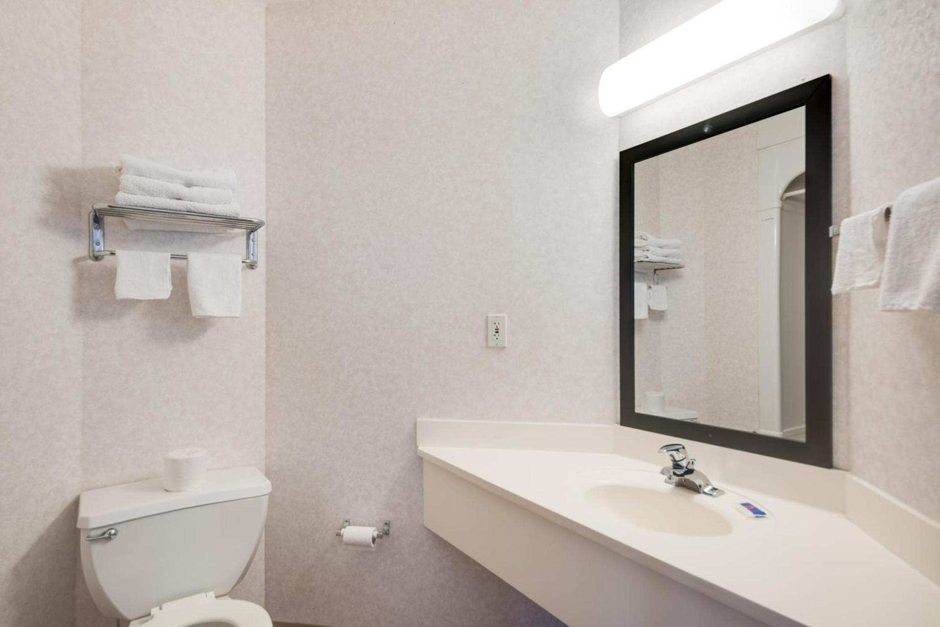 Motel 6-Statesville, NC photo 34