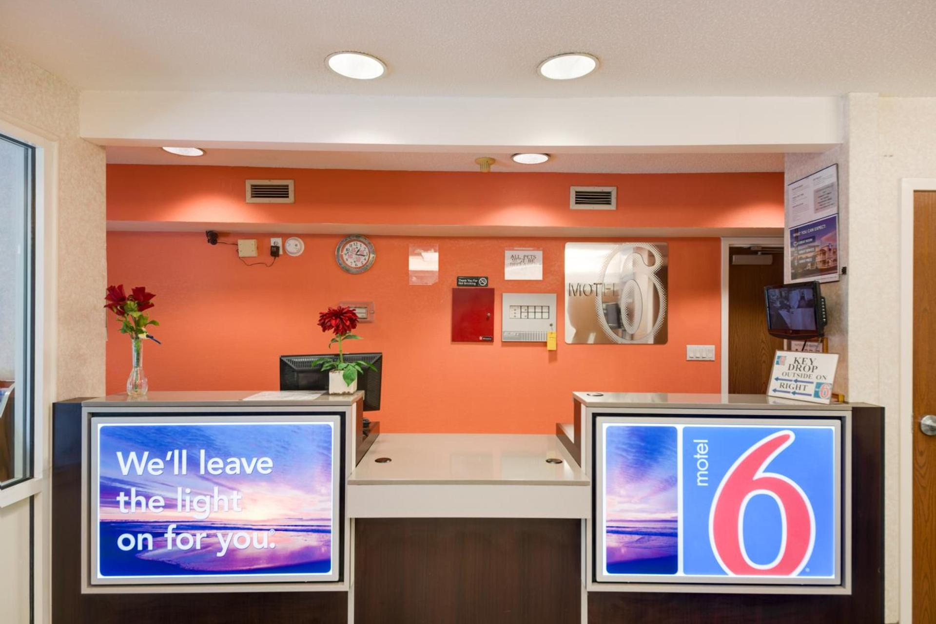 Motel 6-Statesville, NC photo 12