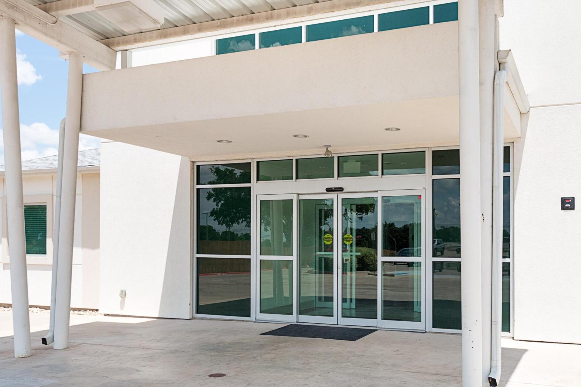Motel 6-Cleburne, TX photo 40