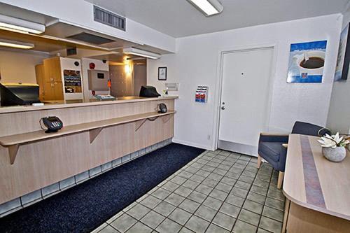 Motel 6-Sandston, VA - Richmond, Va photo 29