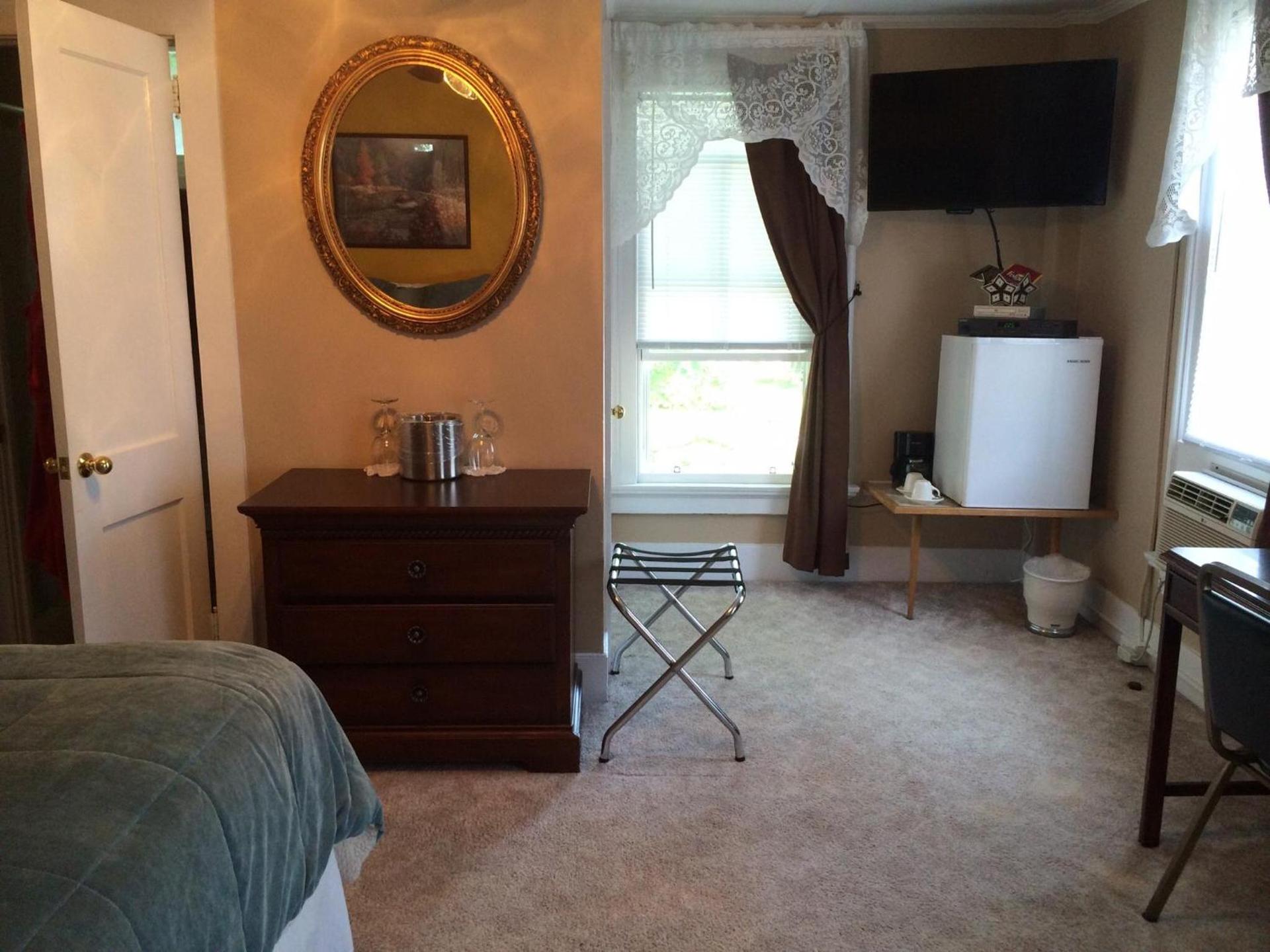 The Tunnicliff Inn photo 10