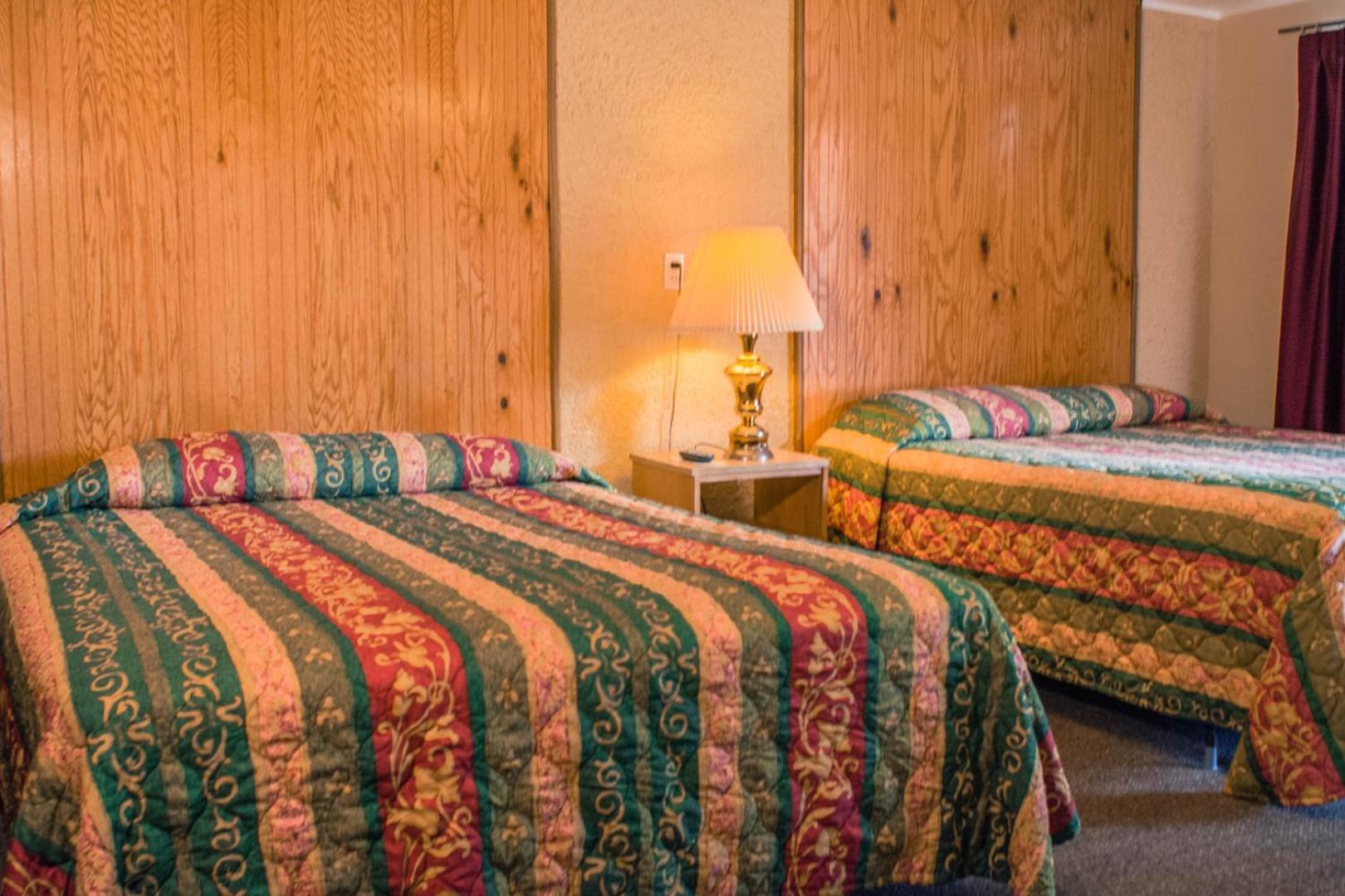 Sun -N- Sand Motel photo 20