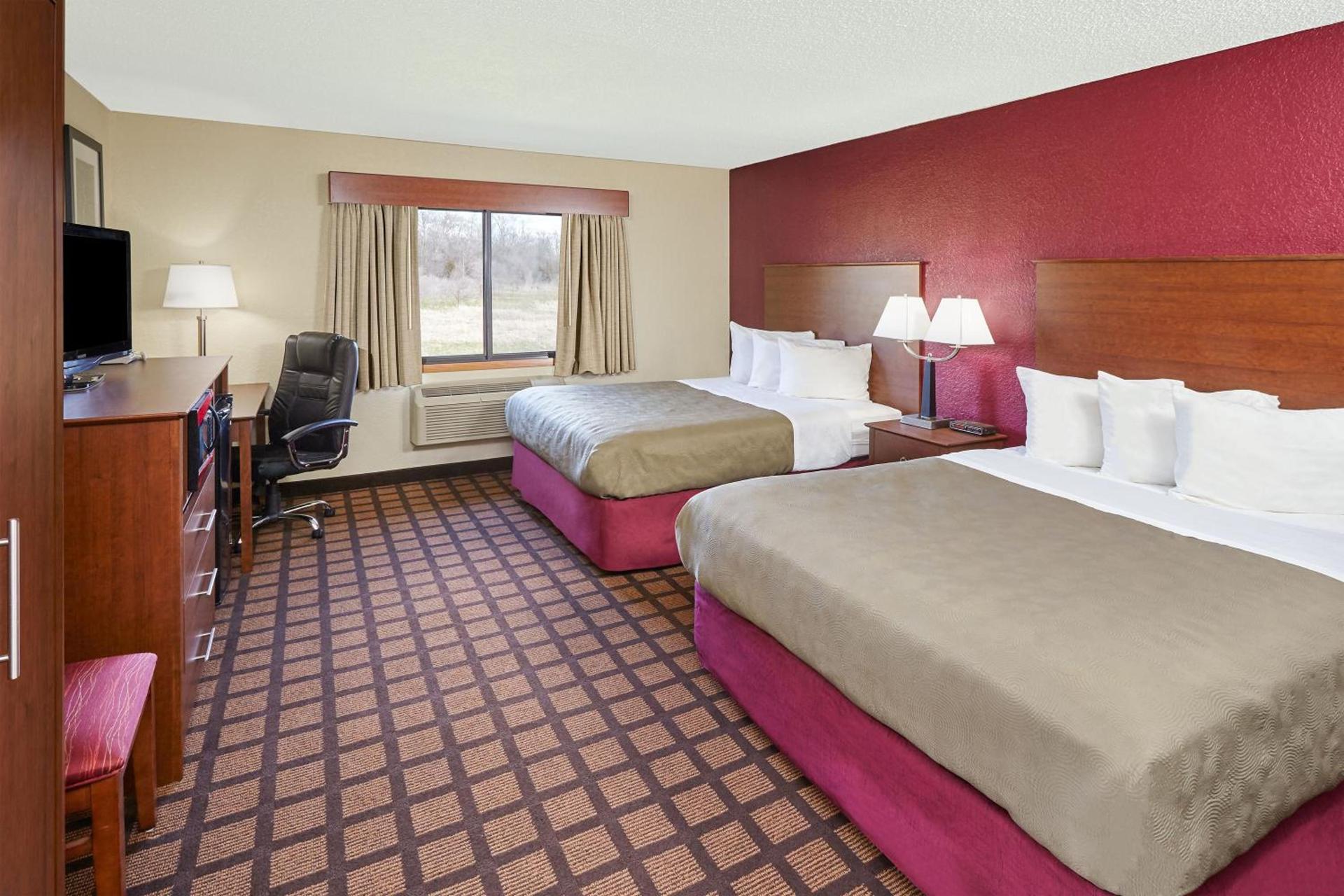 AmericInn by Wyndham Burlington photo 49
