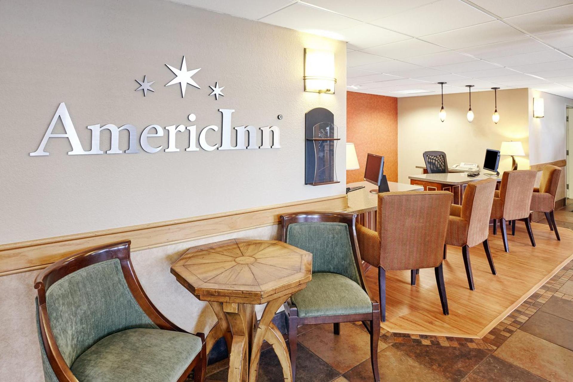 AmericInn by Wyndham Sheboygan photo 3
