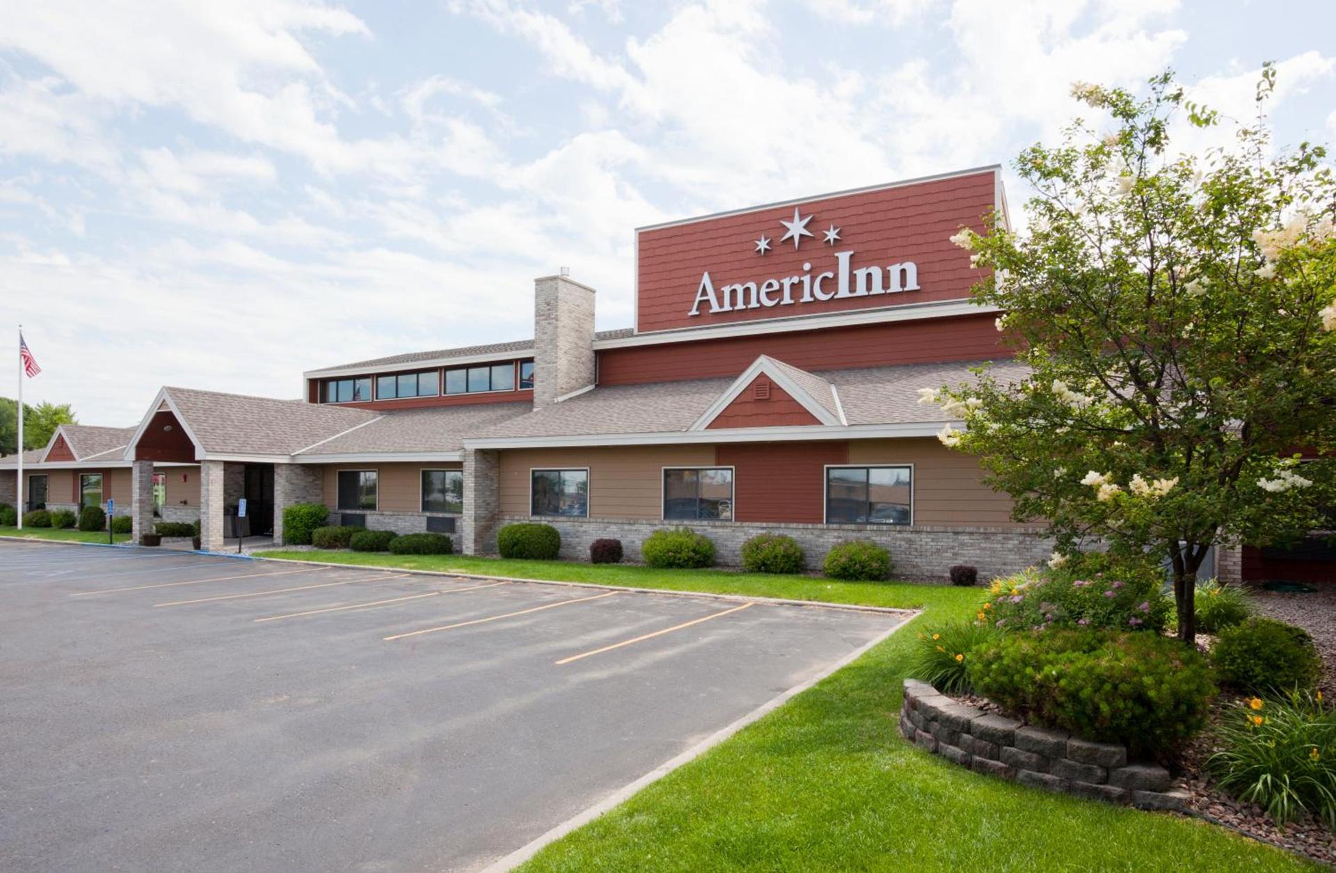 AmericInn by Wyndham Fergus Falls Conference Center photo 12