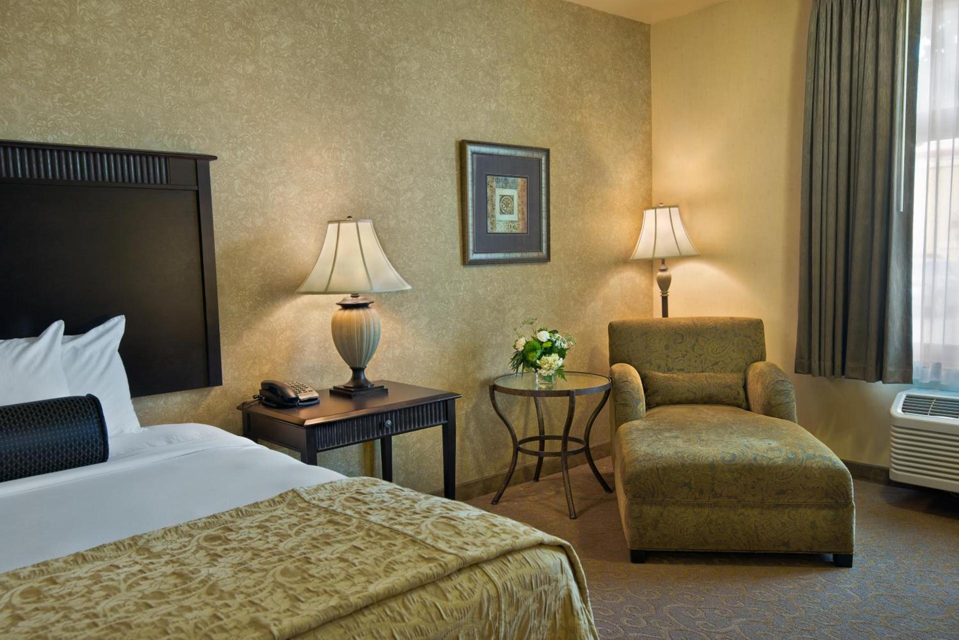 Oxford Suites Boise photo 20