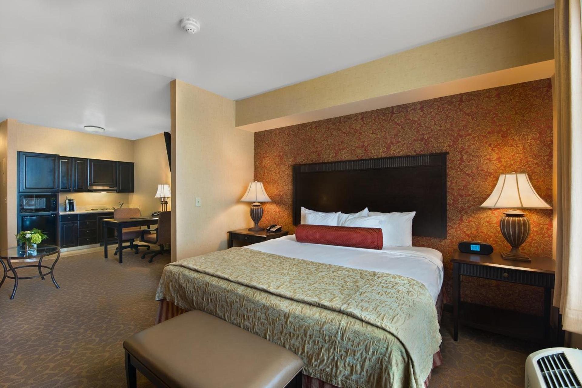 Oxford Suites Boise photo 7