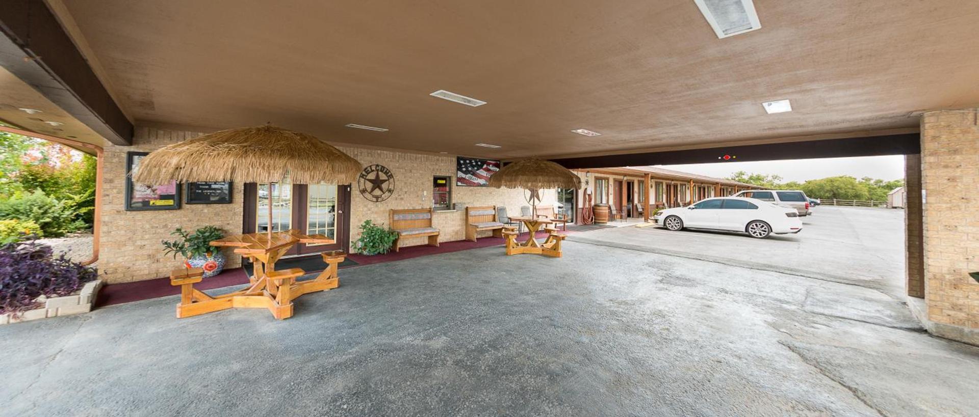 Americas Best Value Inn - Legend's Inn photo 58