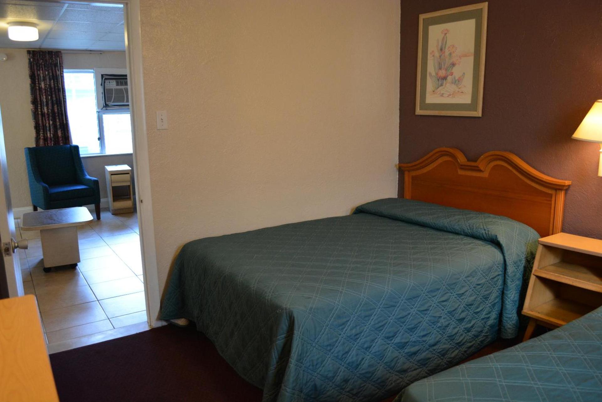 Royal Court Motel photo 52