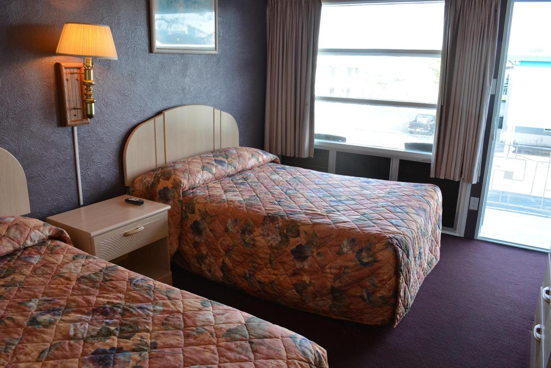 Royal Court Motel photo 58