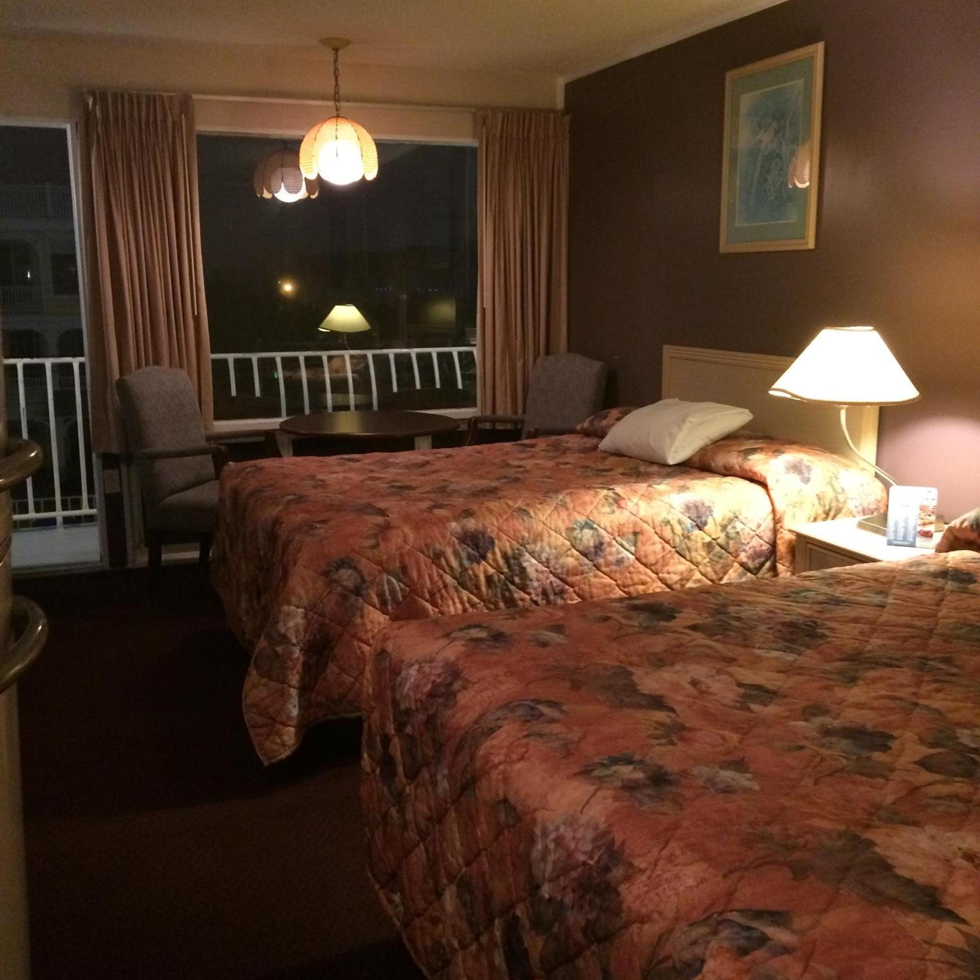 Royal Court Motel photo 13