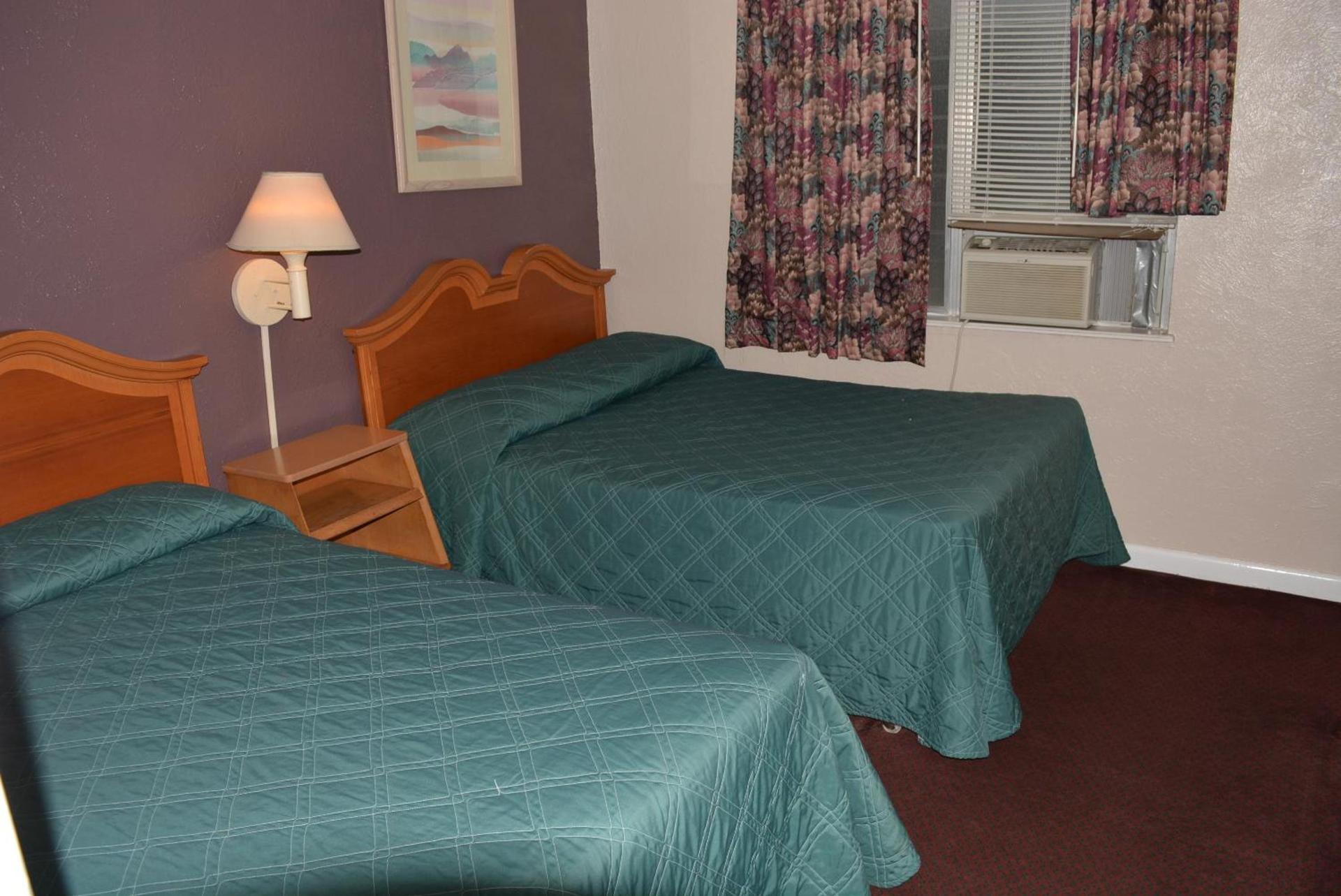 Royal Court Motel photo 29
