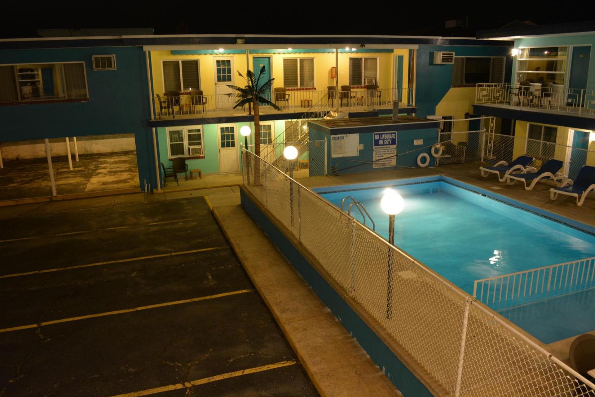 Royal Court Motel photo 35