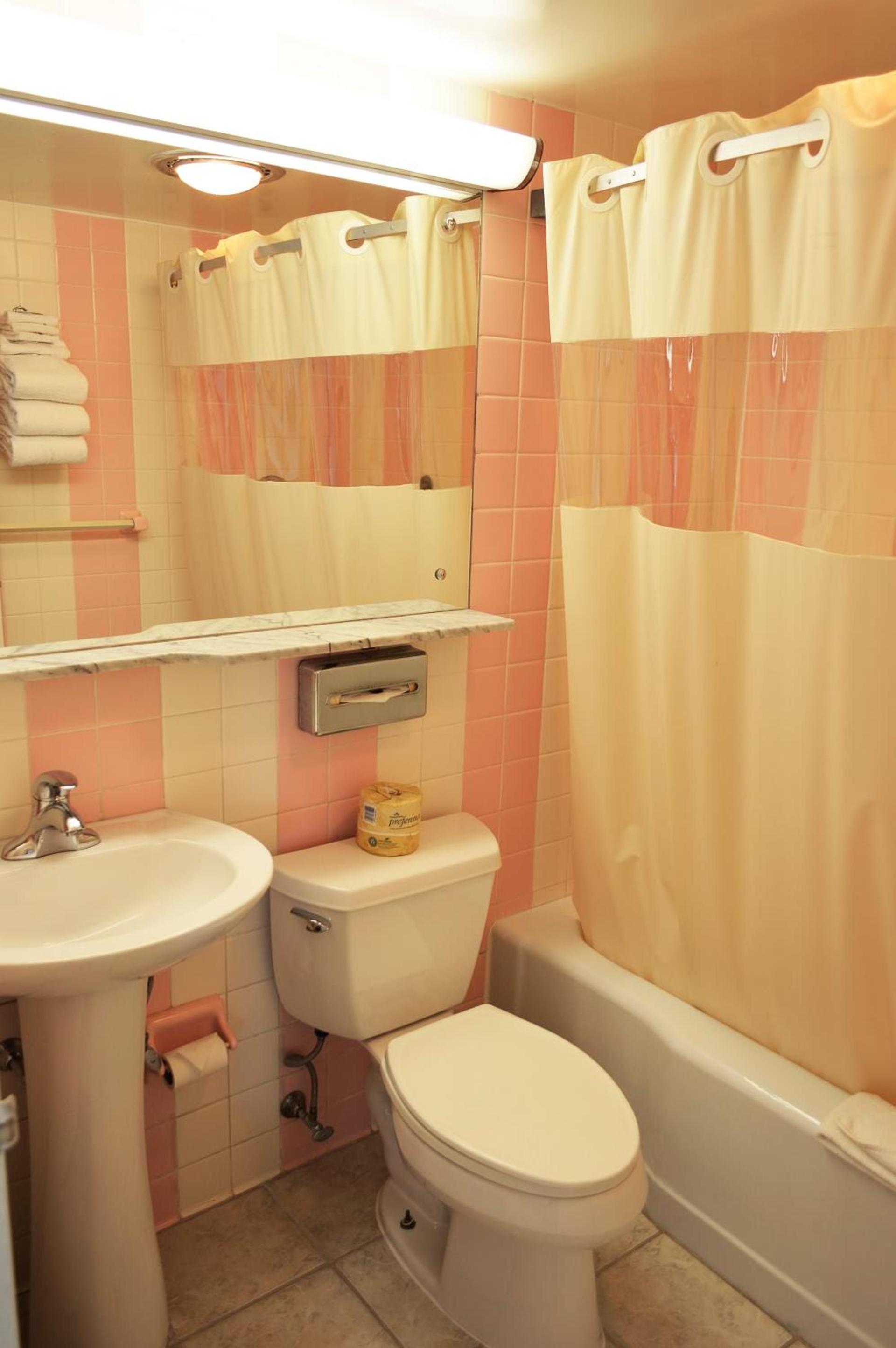 Huntingdon Motor Inn photo 6