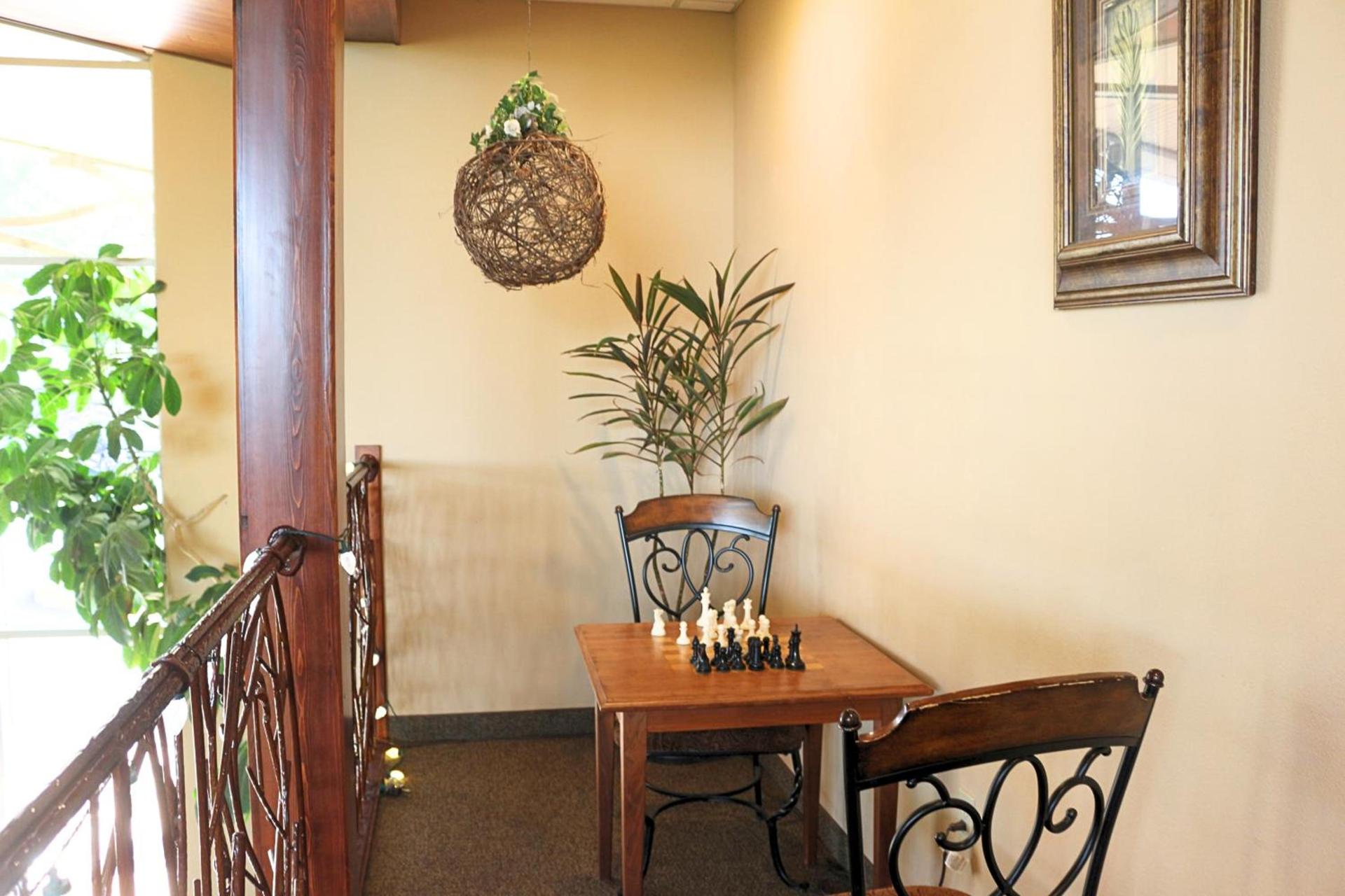 The Lodge at Woodstone Country Club photo 64
