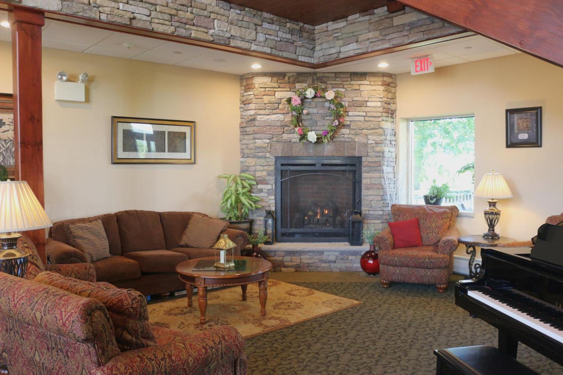The Lodge at Woodstone Country Club photo 18