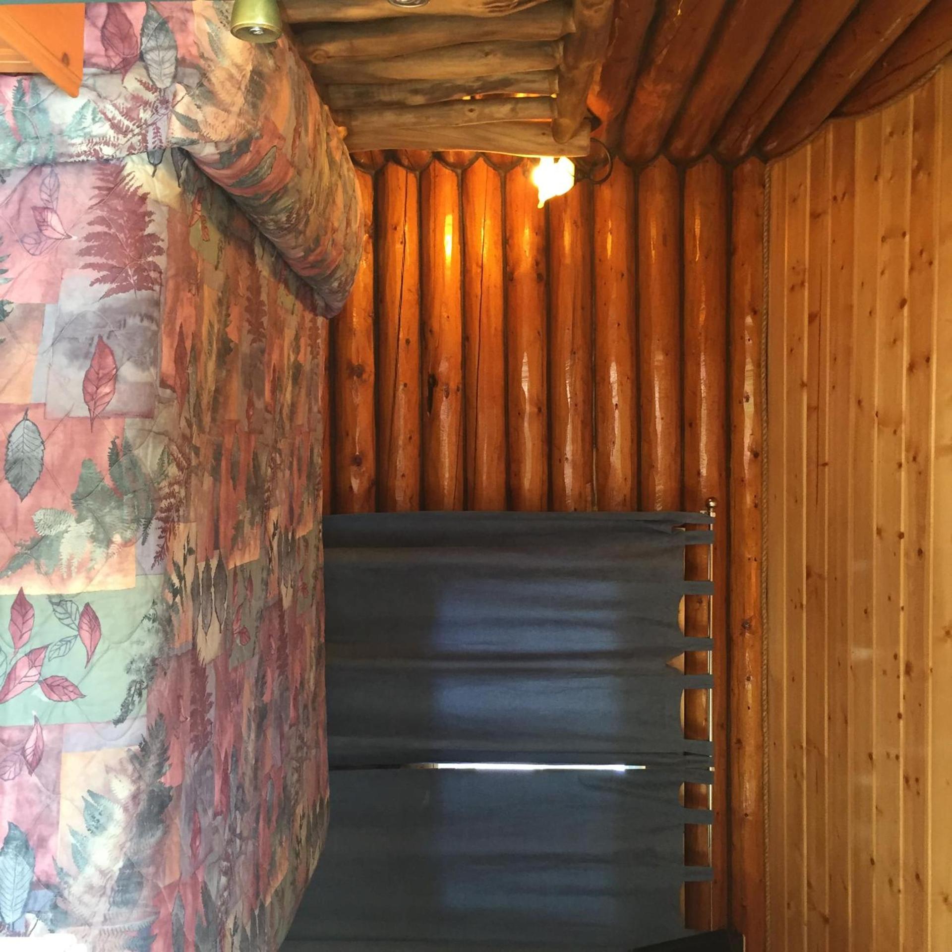 Z Bar Motel photo 7