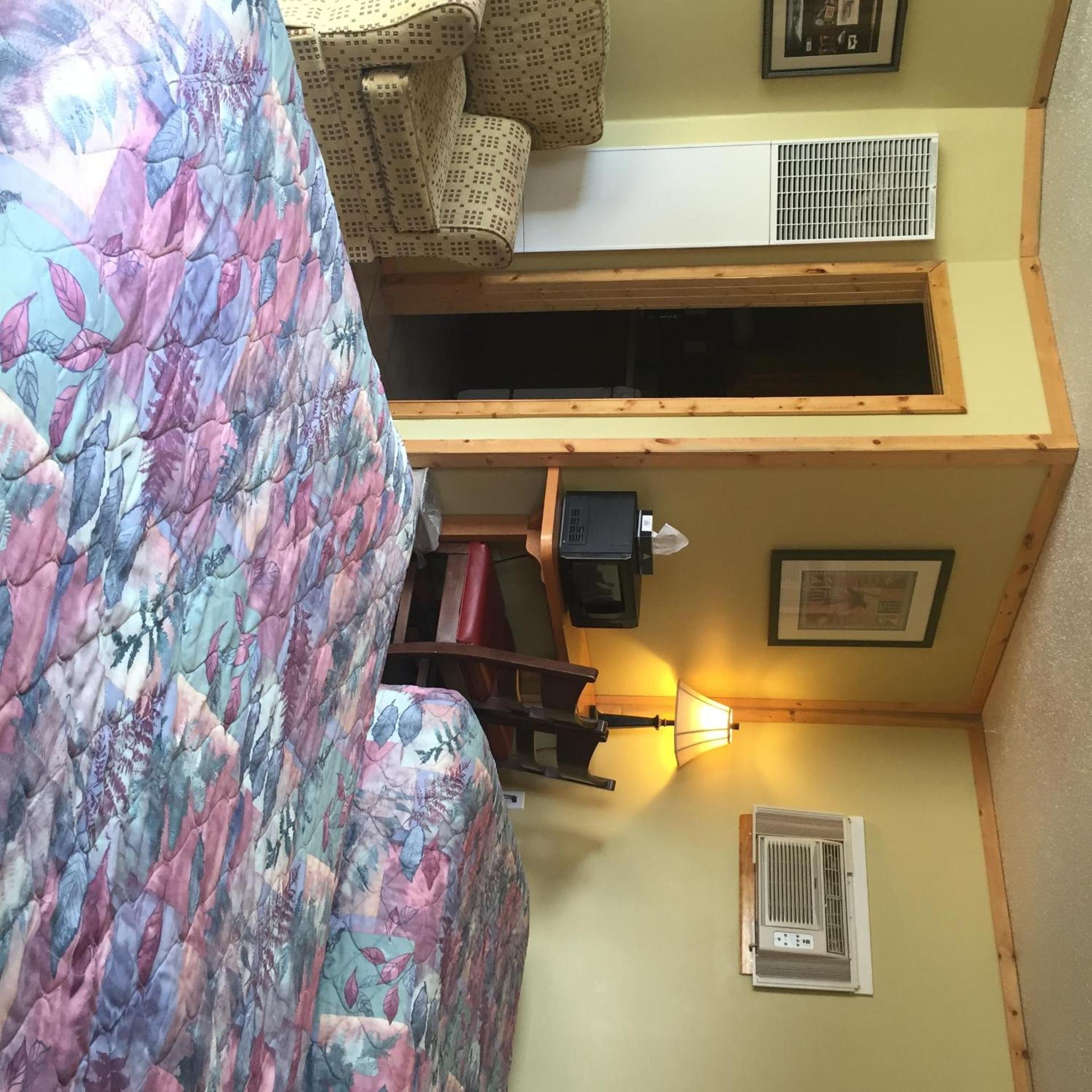 Z Bar Motel photo 9