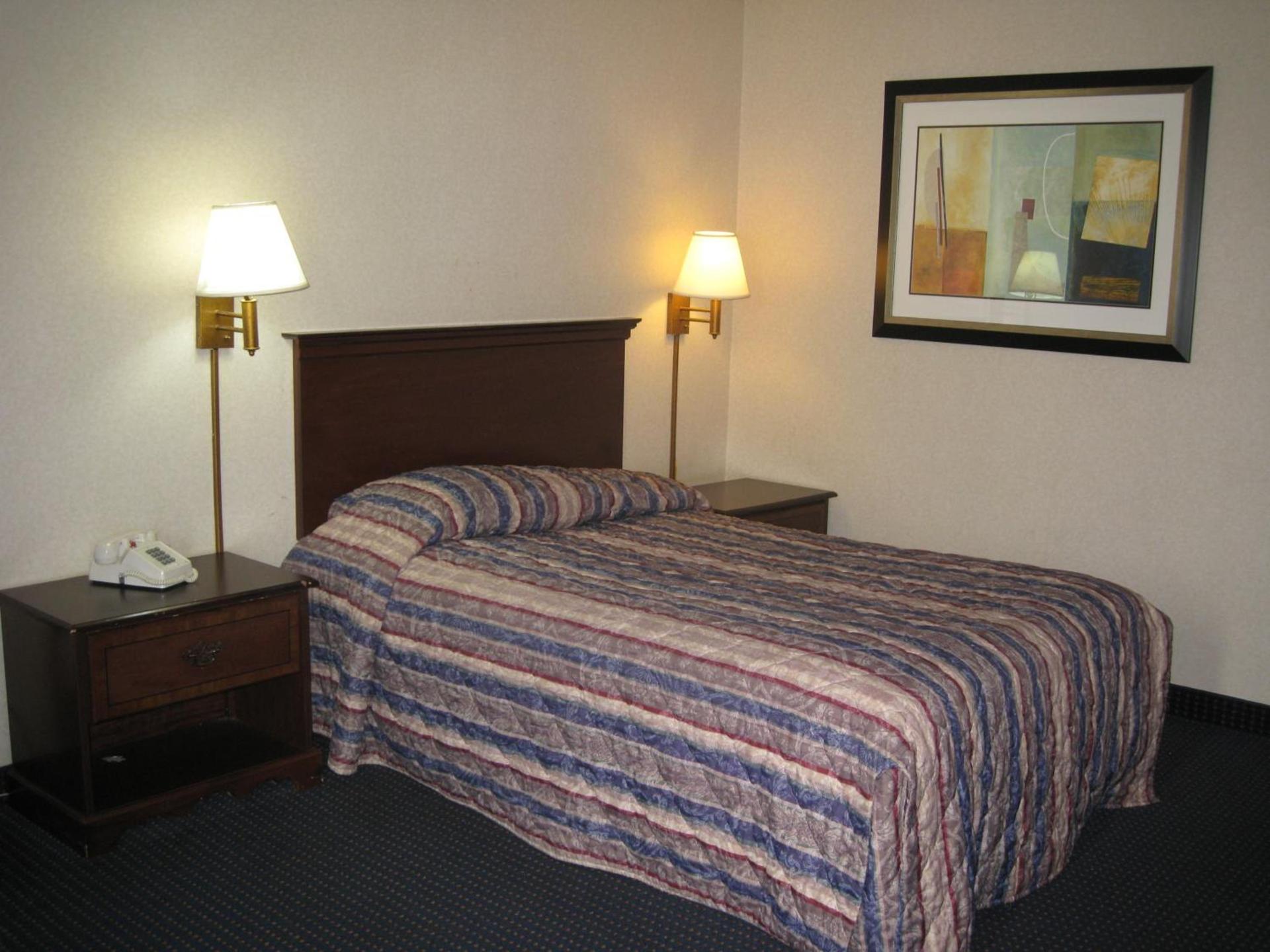 Budget Inn Temple Hills photo 30