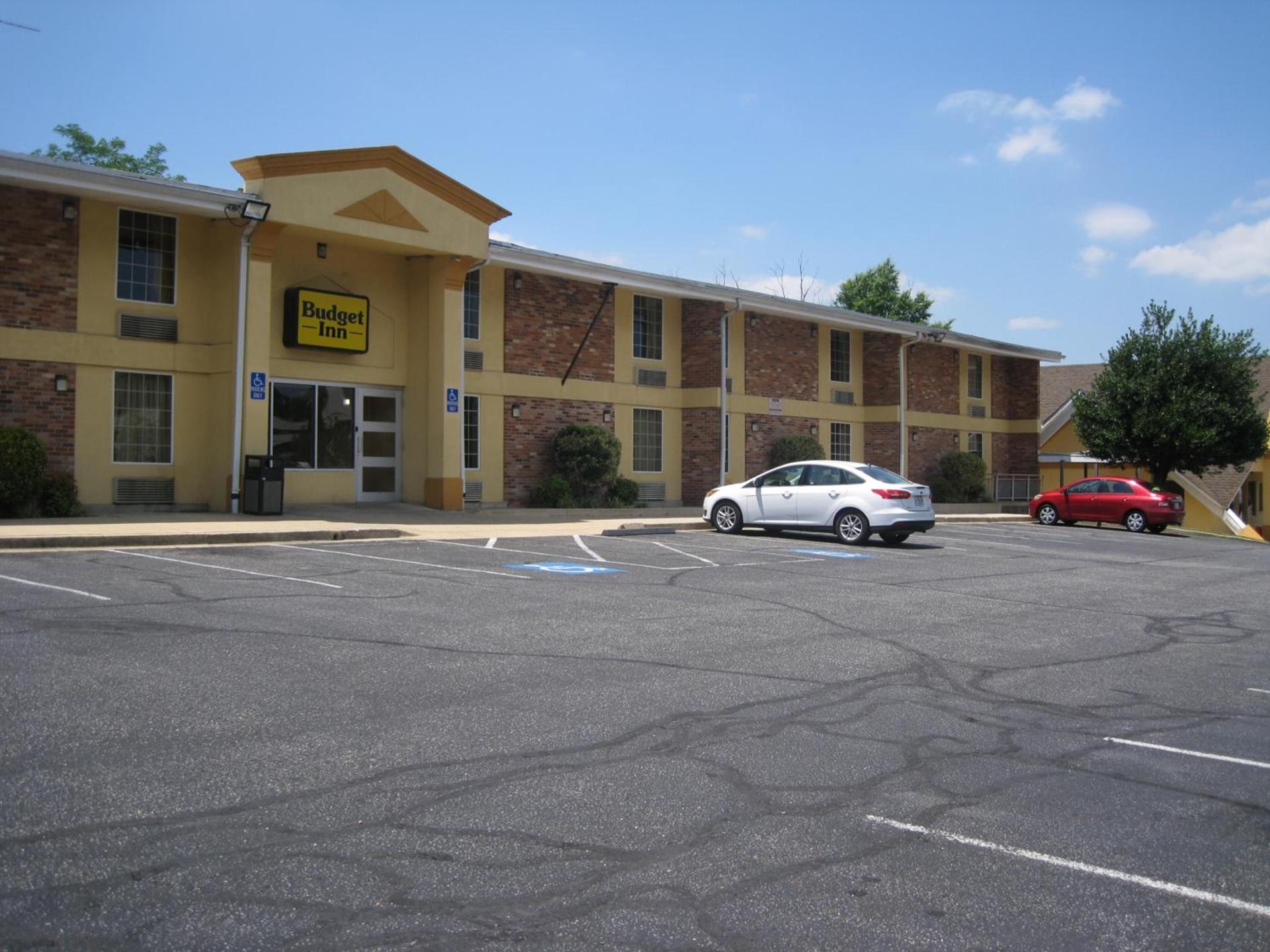 Budget Inn Temple Hills photo 10
