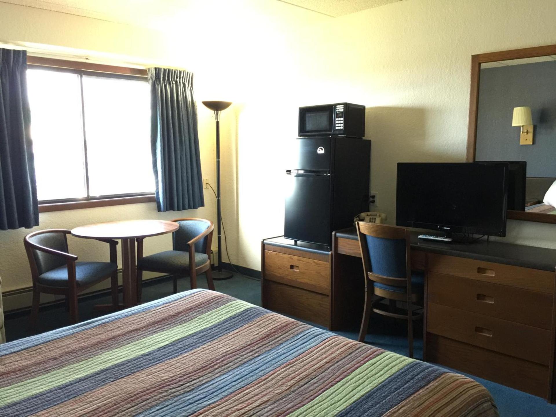 AmericInn Motel - Monticello photo 13