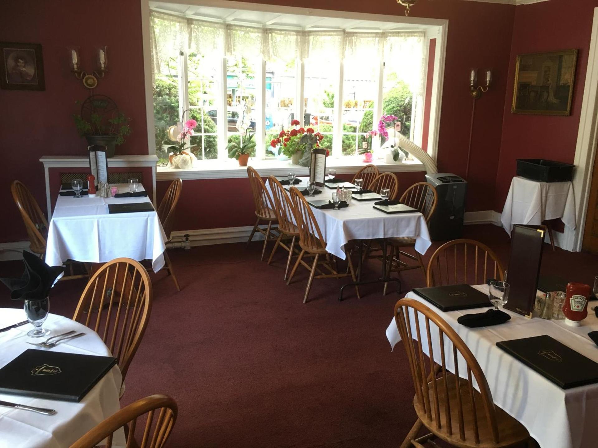 The Tunnicliff Inn photo 26