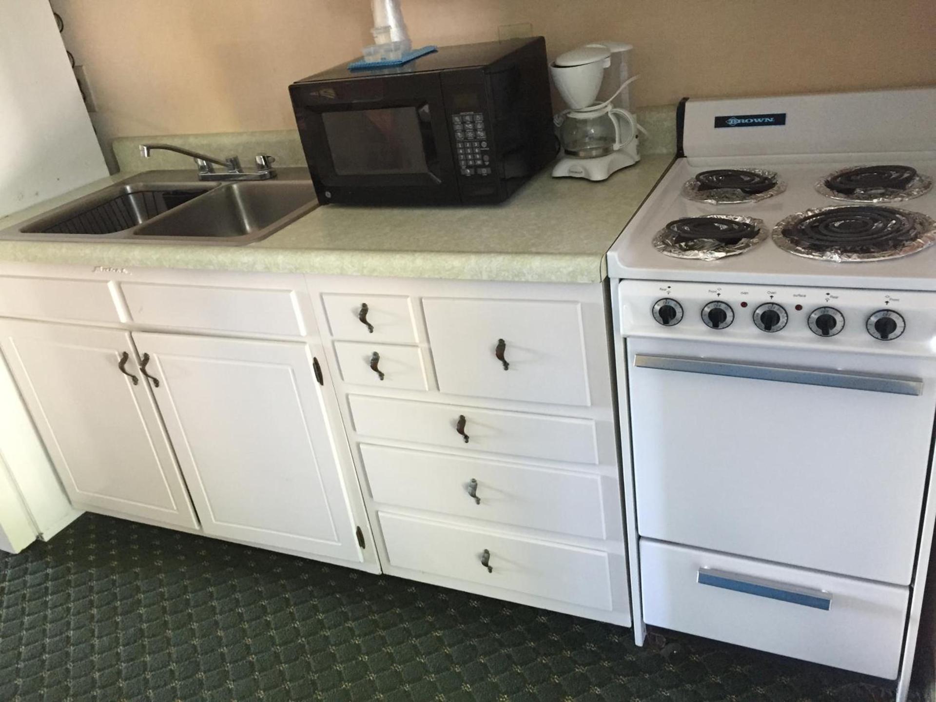 Sea Hawk Motel photo 20