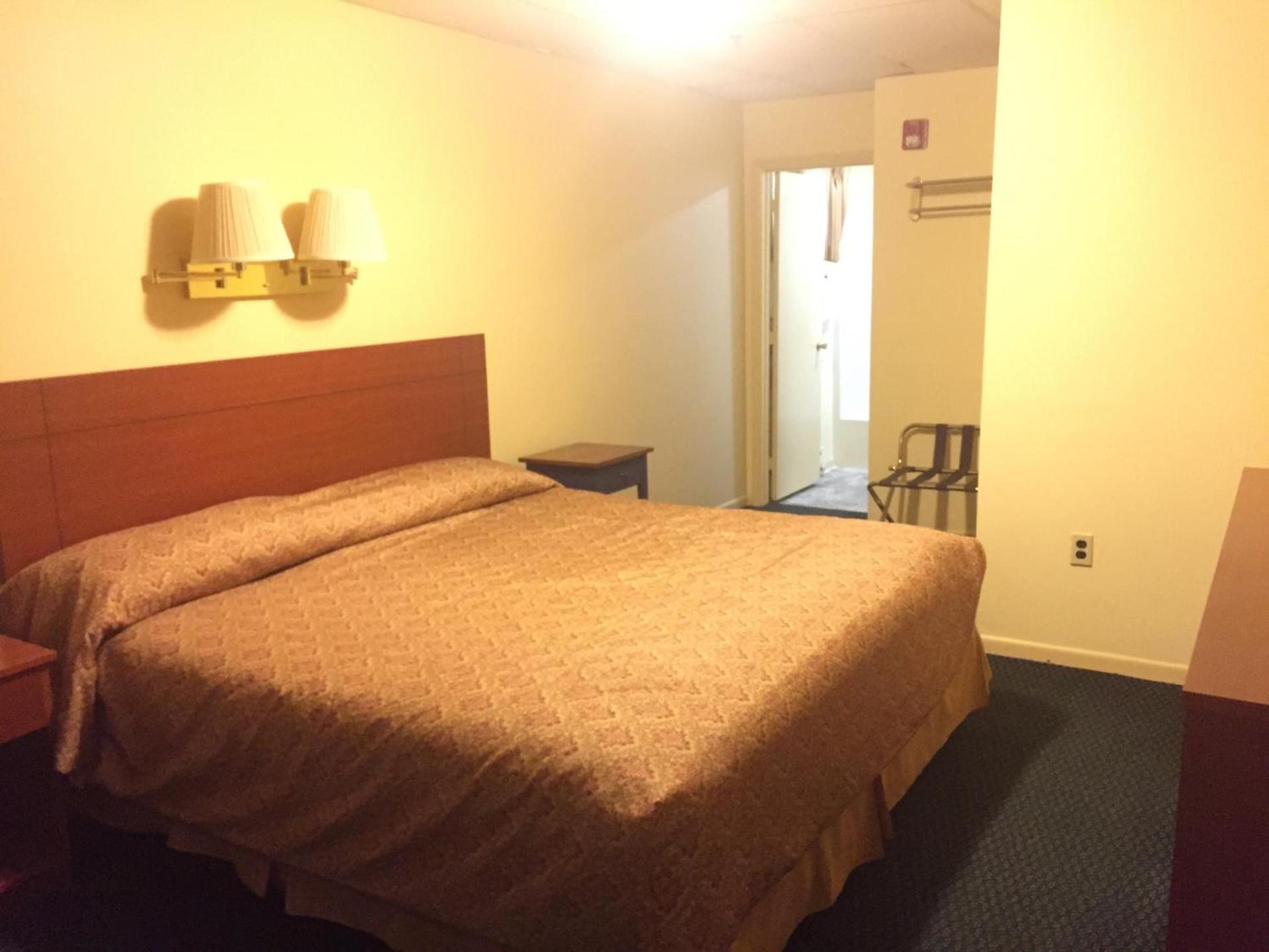 Briarcliff Motel photo 18