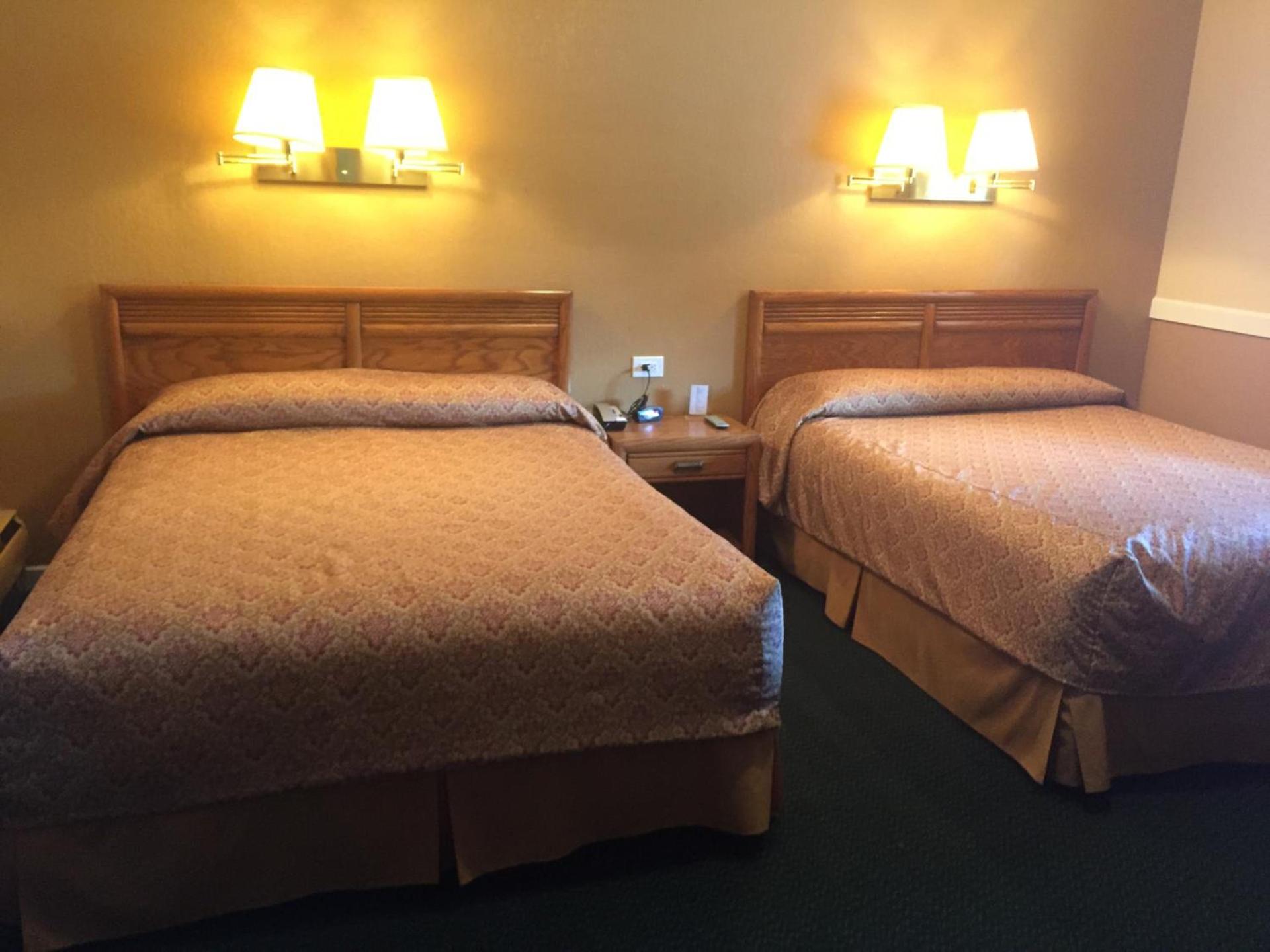 Briarcliff Motel photo 33
